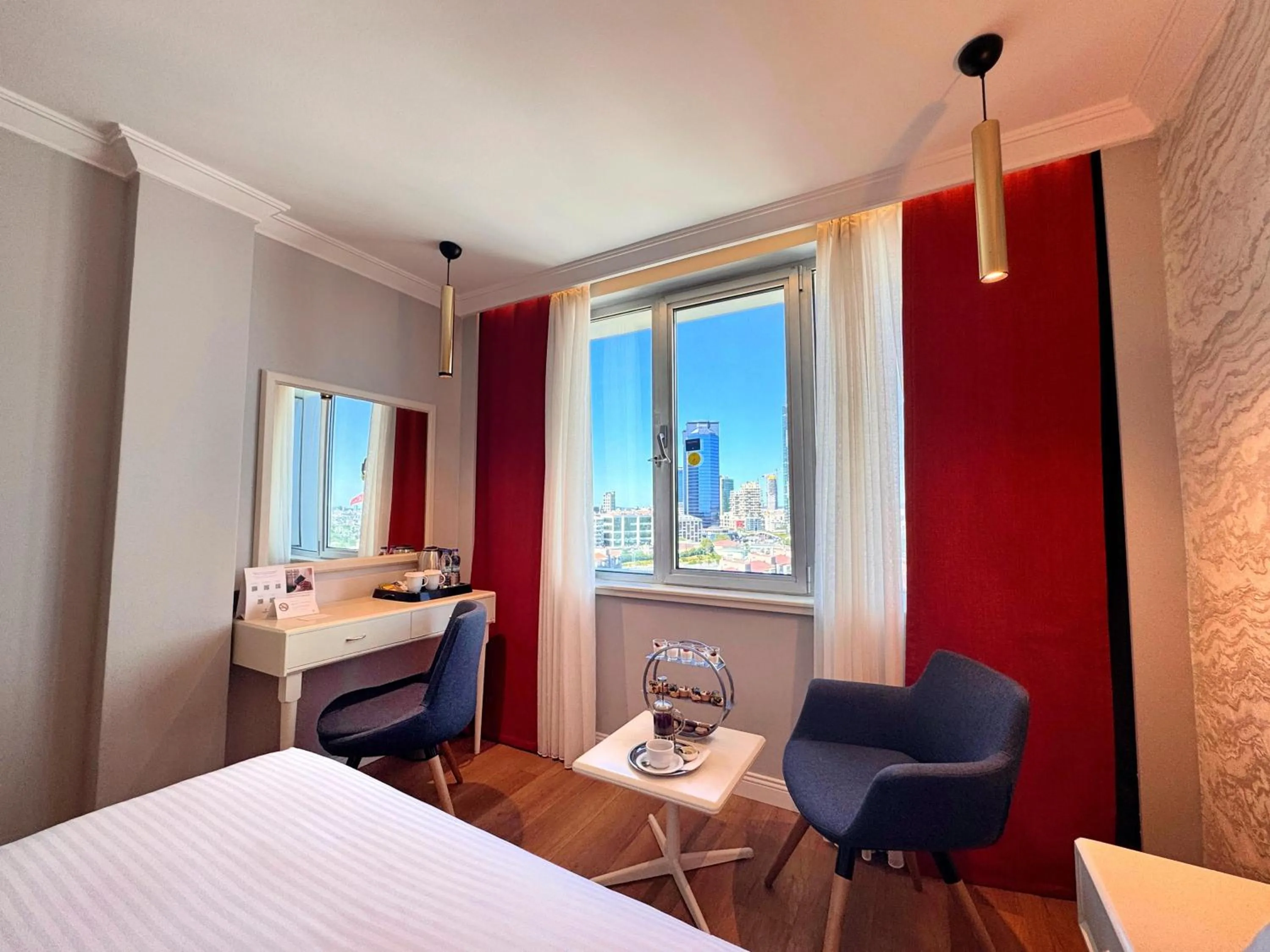 Bed in Dedeman Istanbul