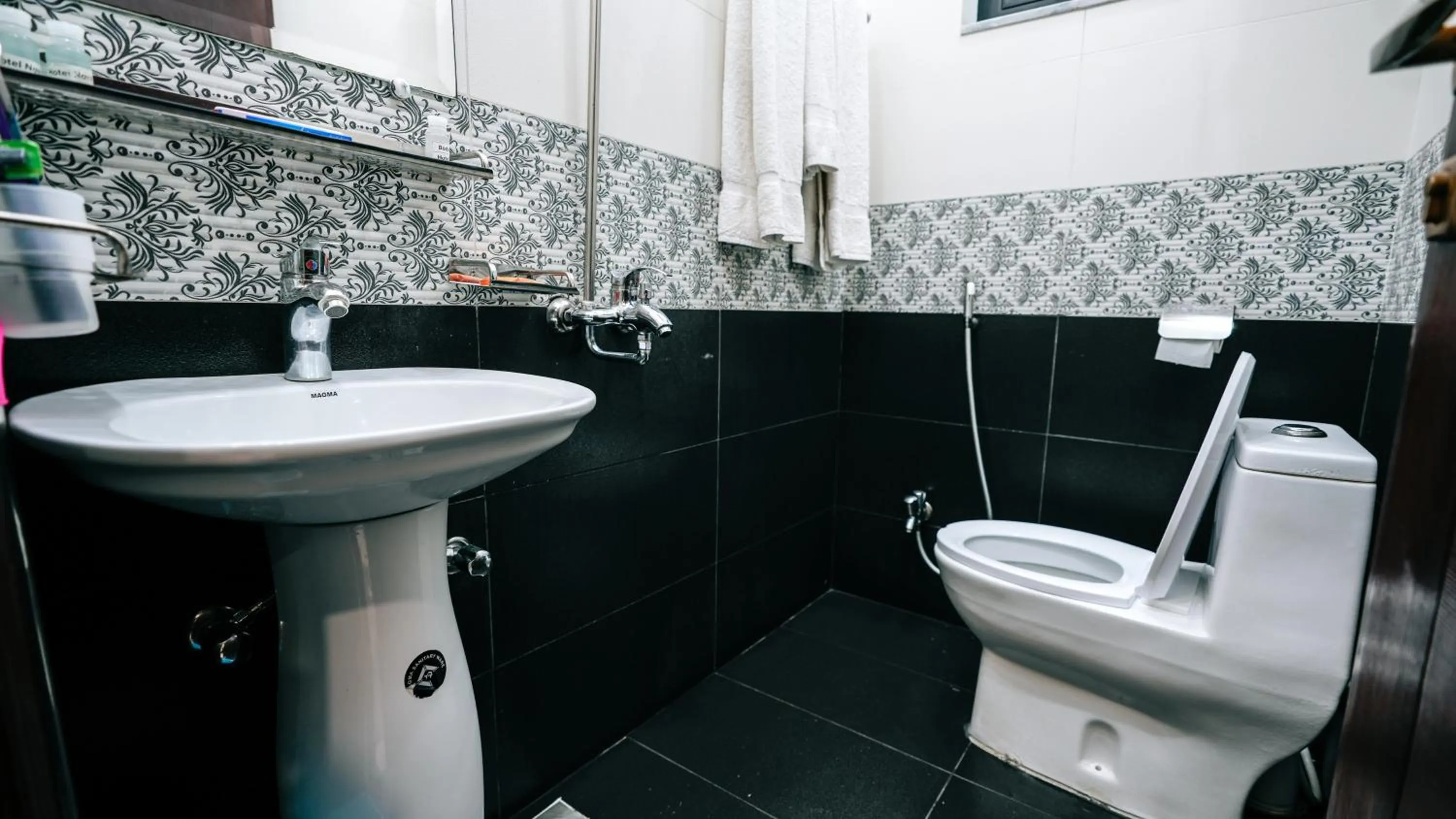 Bathroom in Hotel Nova