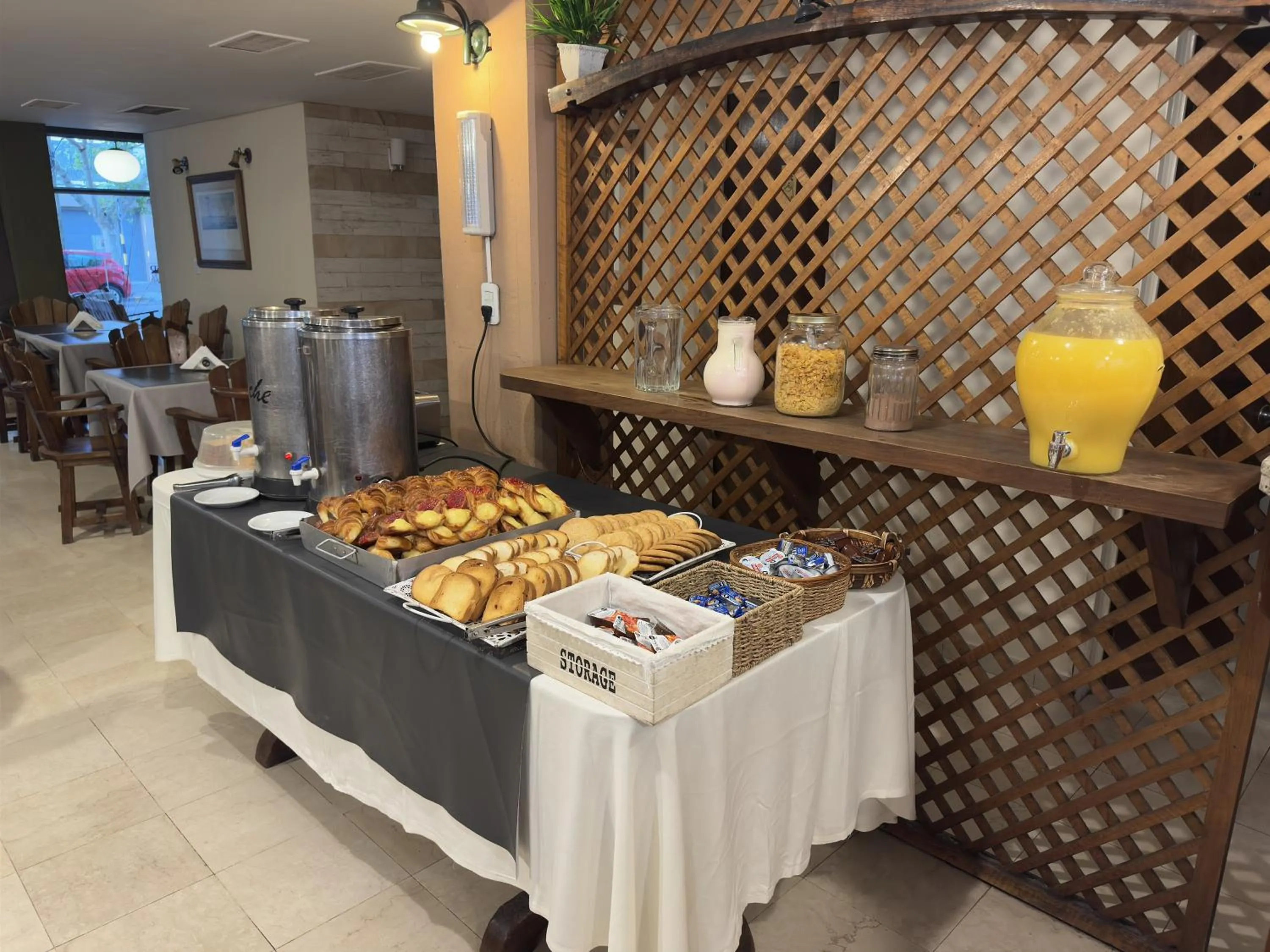 Breakfast in Hotel San Rafael