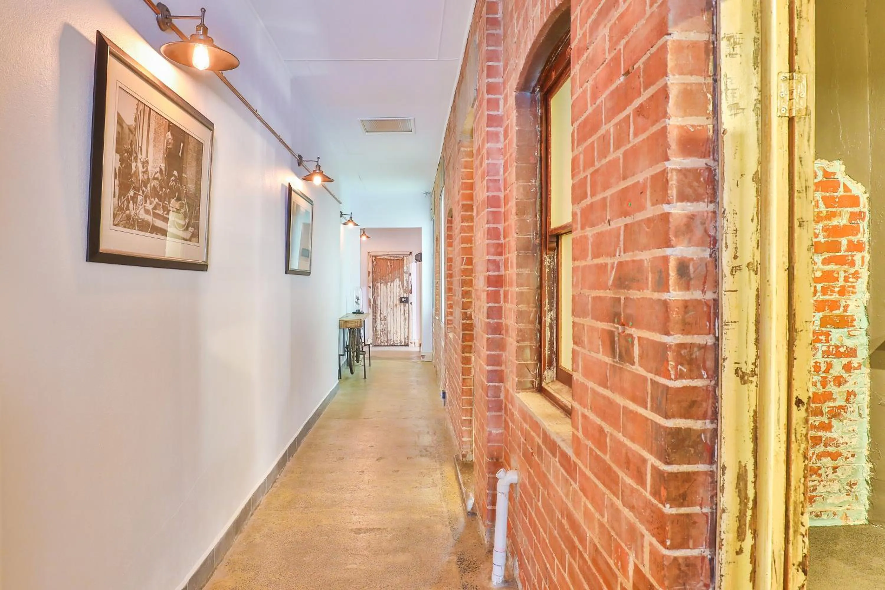 Property building in Indulge Apartments - Eighth