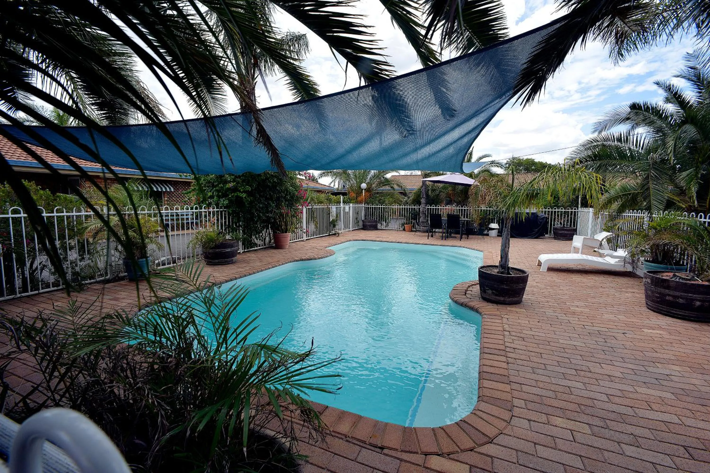 Pool view in Bellview Motel
