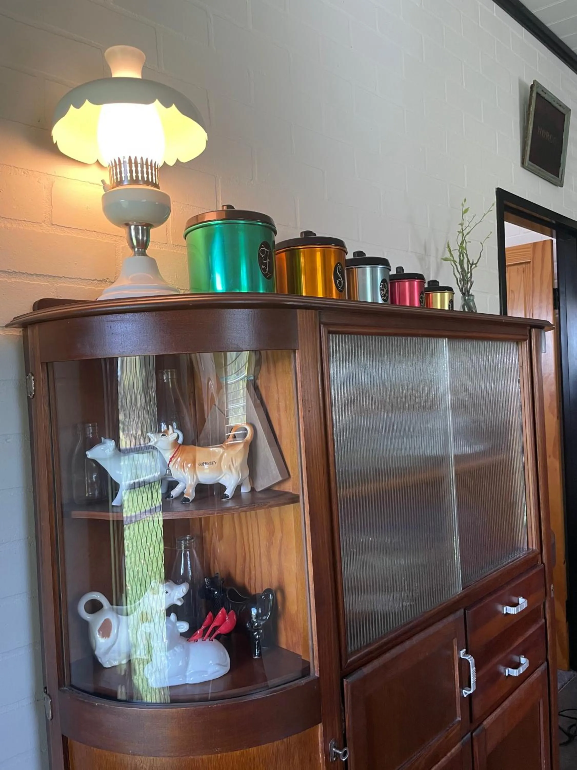 Kitchen or kitchenette in Belvoir B&B Cottages