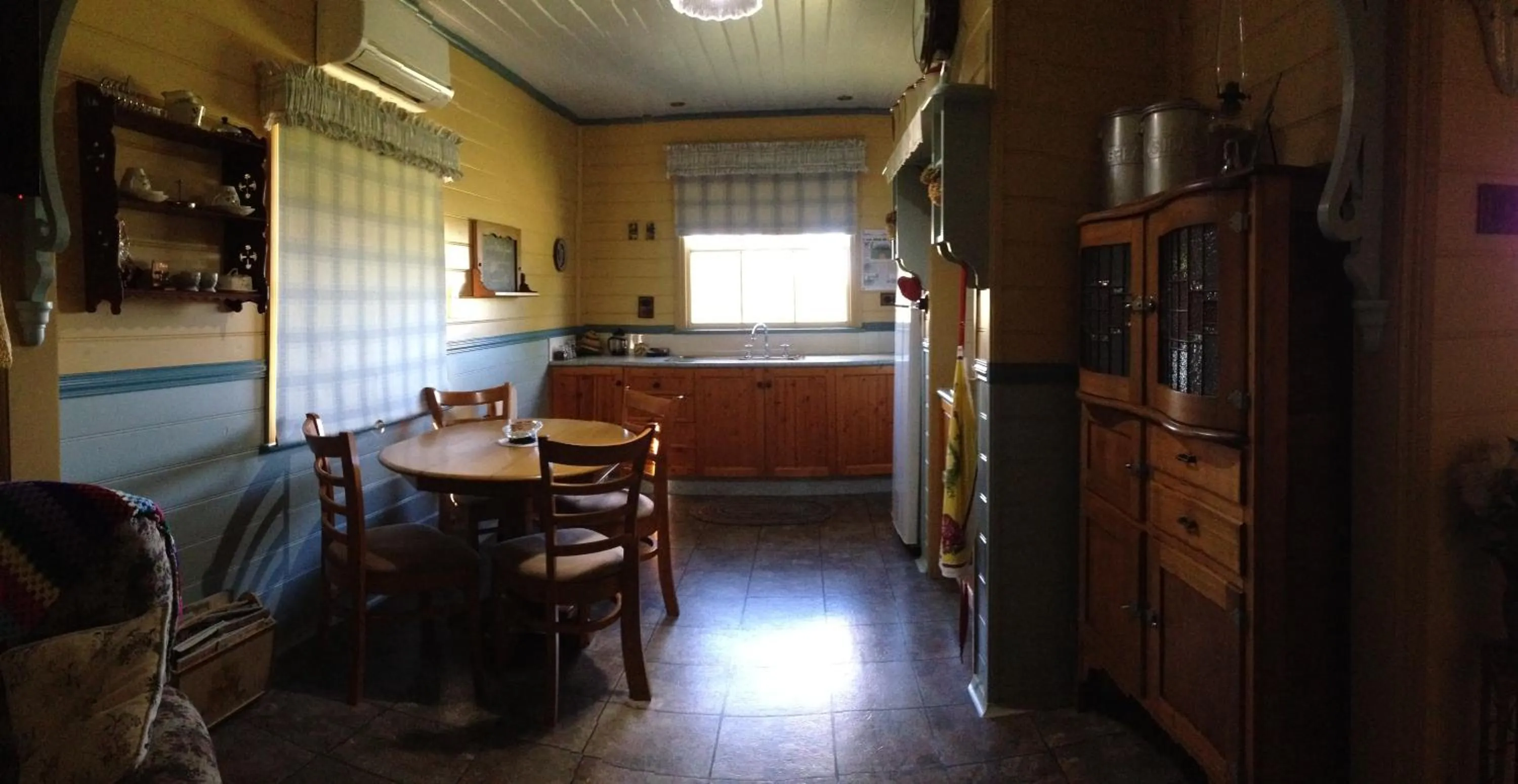 Kitchen or kitchenette in Belvoir B&B Cottages