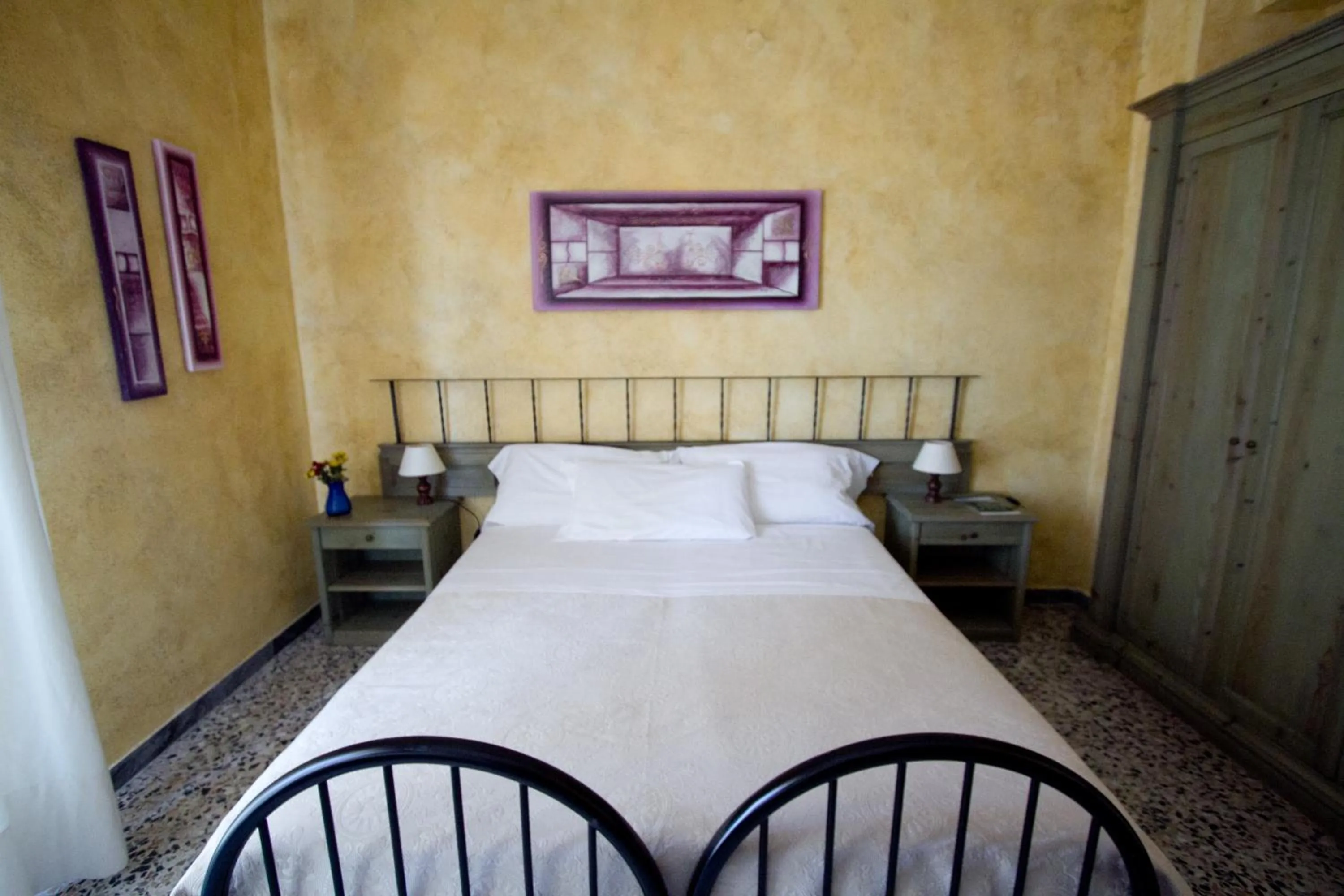 Bed in Hotel Don Pedro