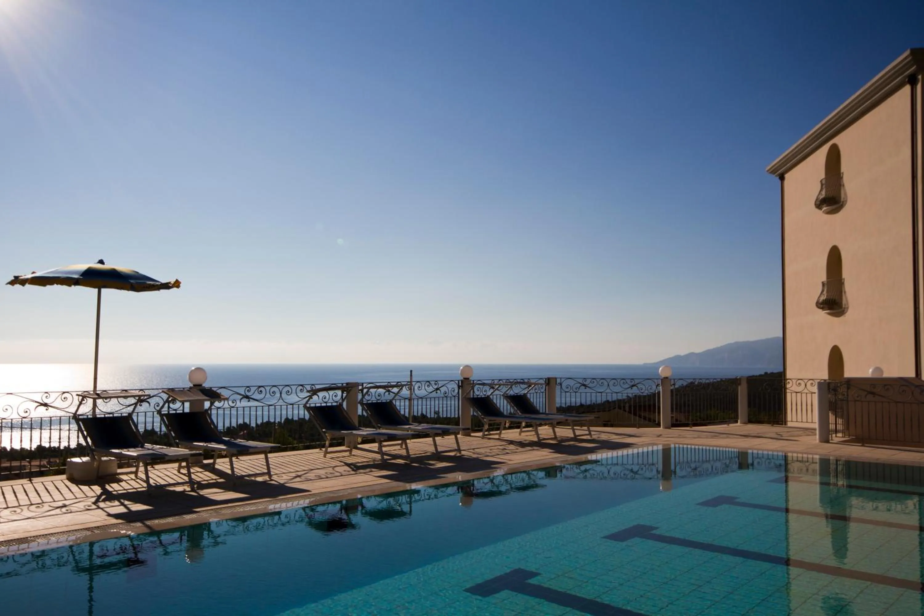 Day in Hotel Brancamaria