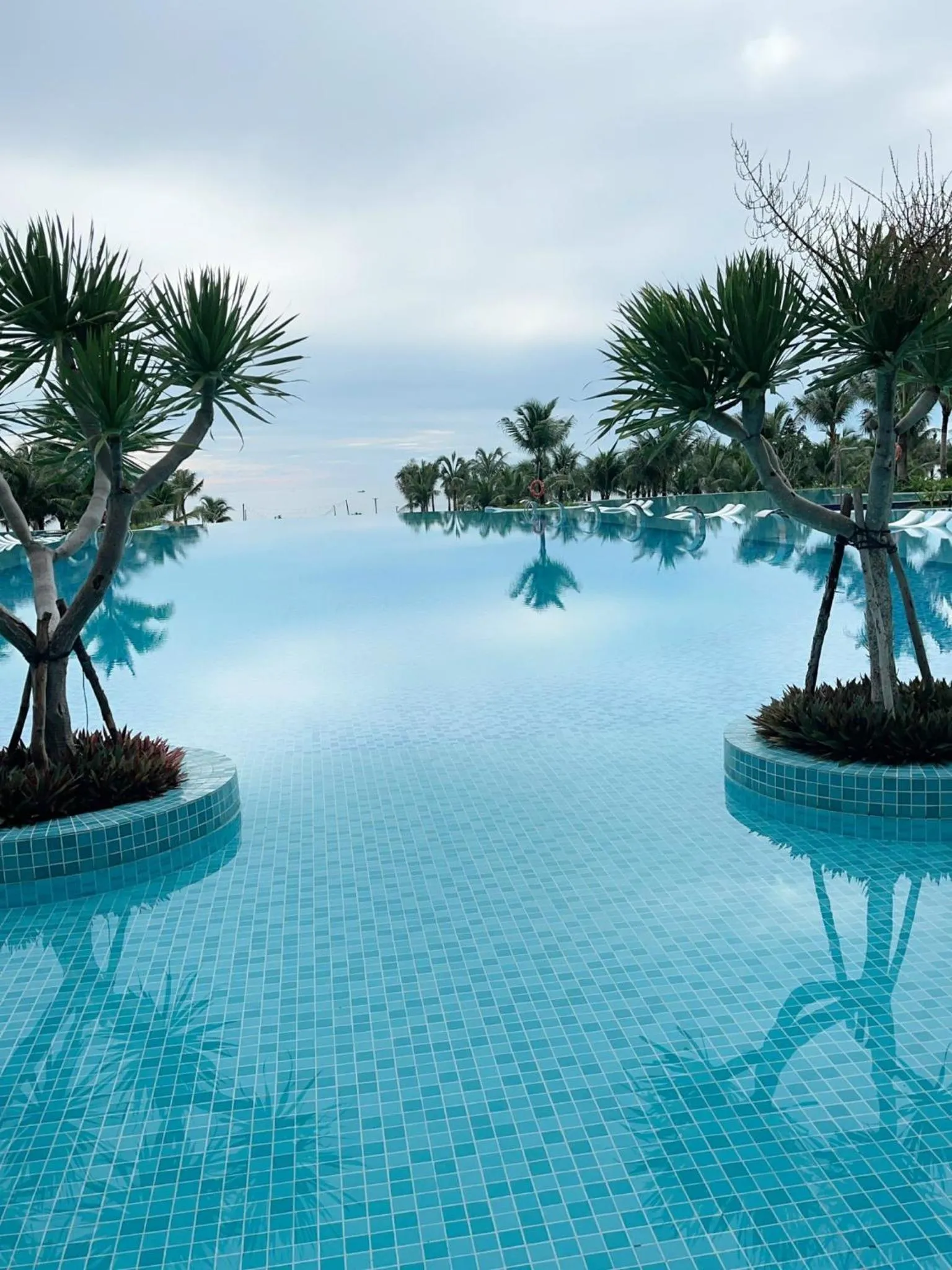 Seaview Cam Ranh Home