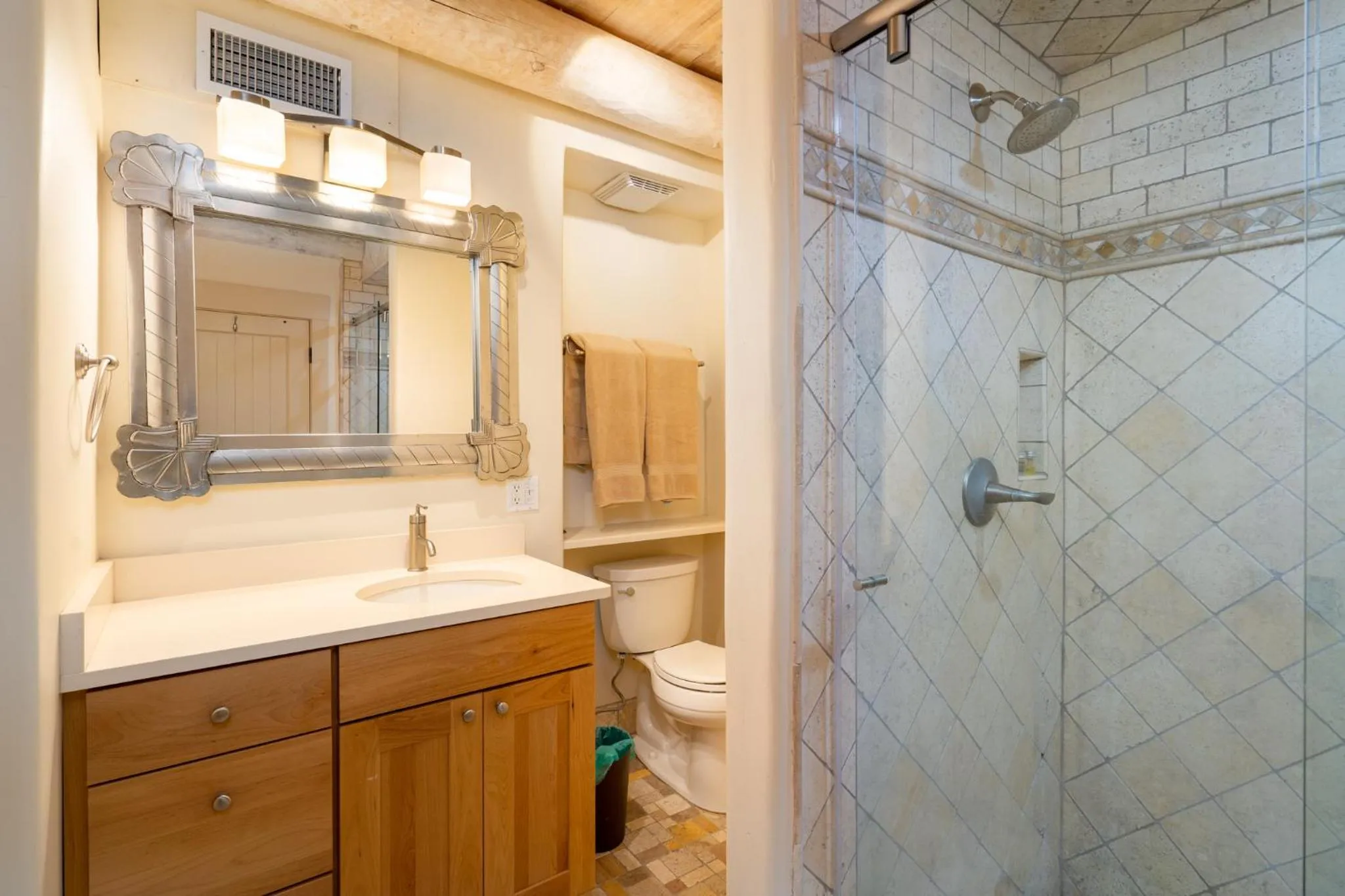 Property building in Las Brisas 24