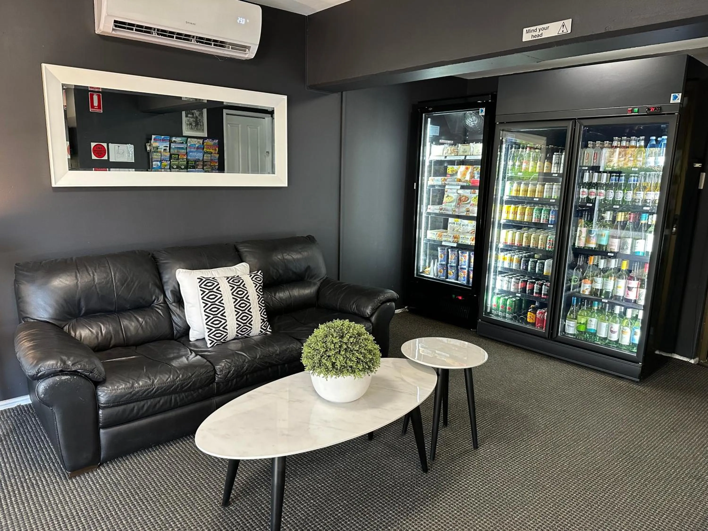 Lobby or reception in Logan City Motor Inn