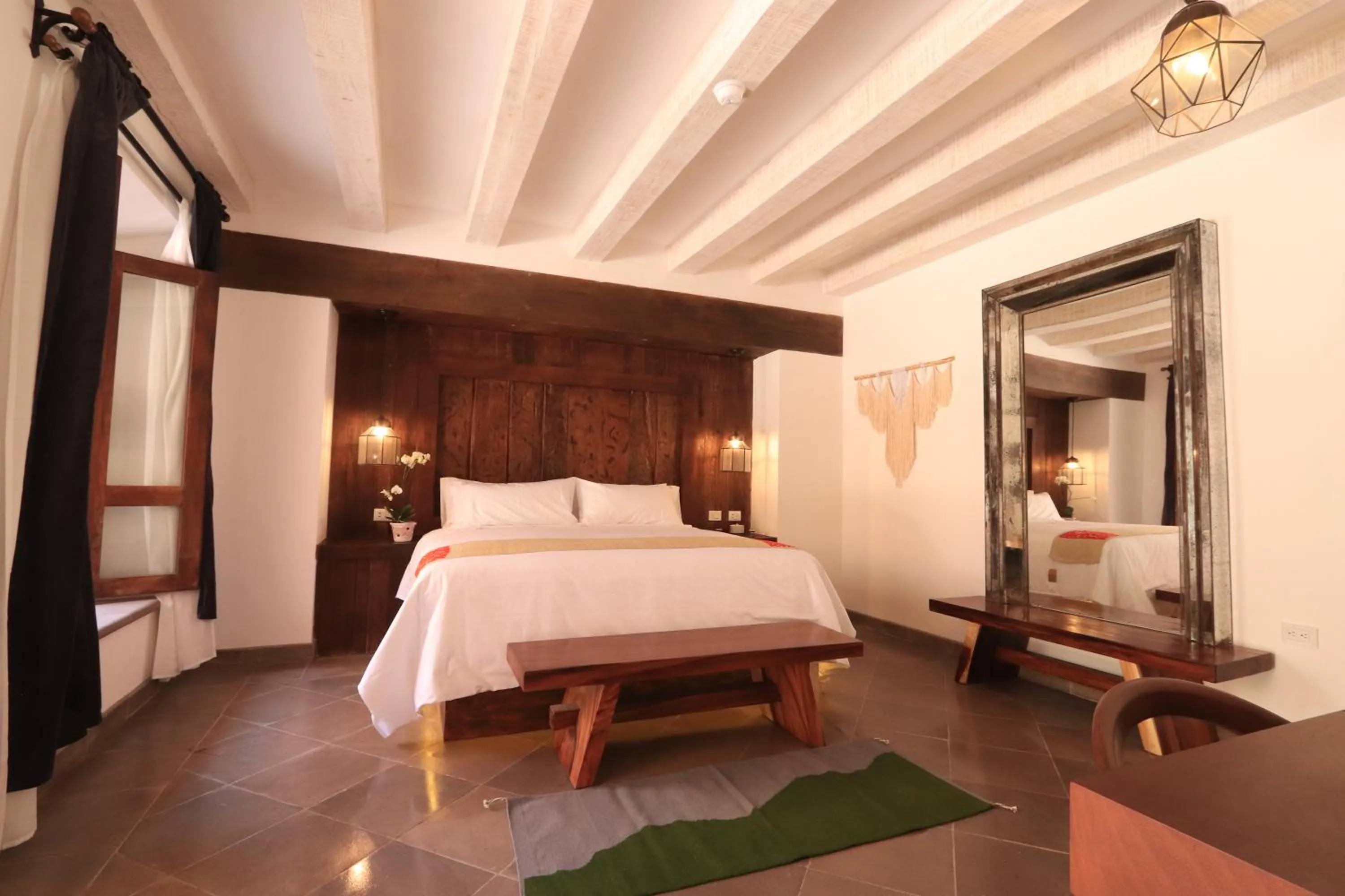 Photo of the whole room in Concepción Hotel Boutique - Adults Only