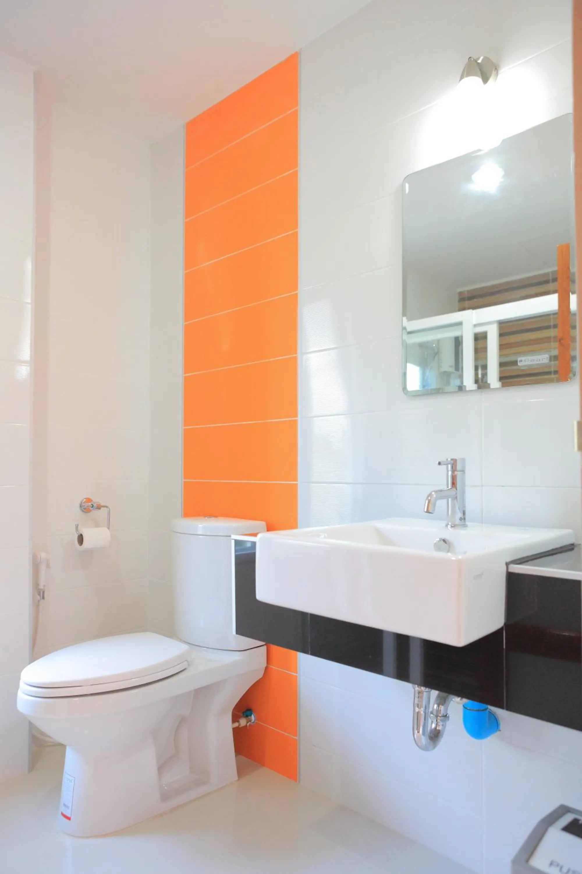 Toilet in Pueanjai Resort and Restaurant