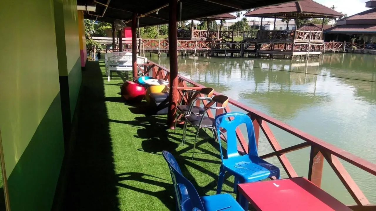 Karaoke in Pueanjai Resort and Restaurant