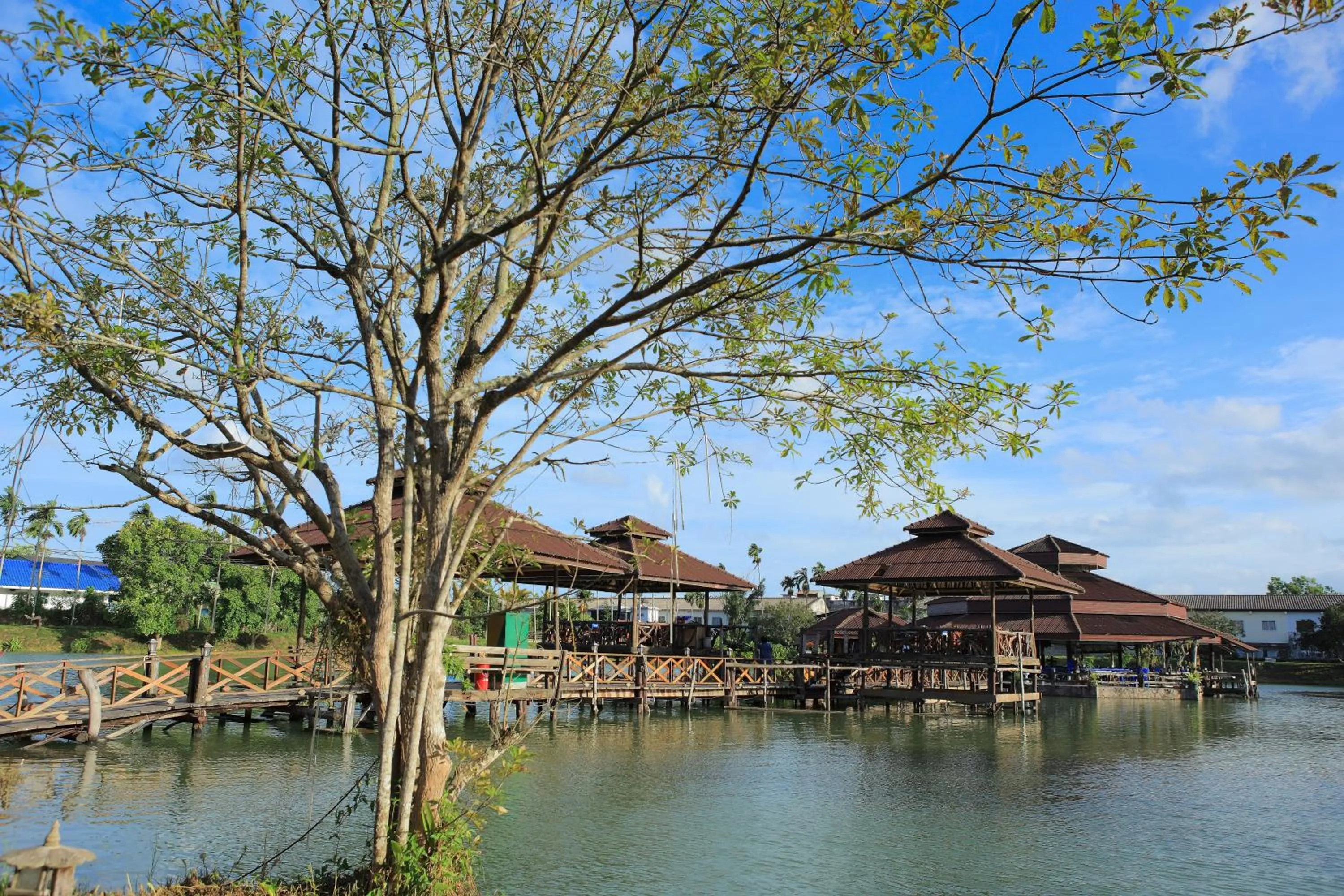 Restaurant/places to eat in Pueanjai Resort and Restaurant