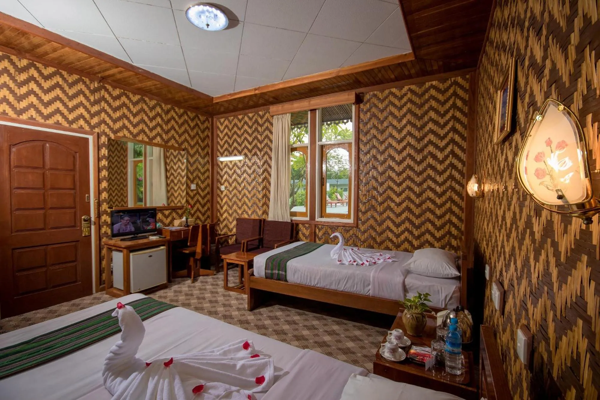 Bedroom, Bed in Ruby True Hotel