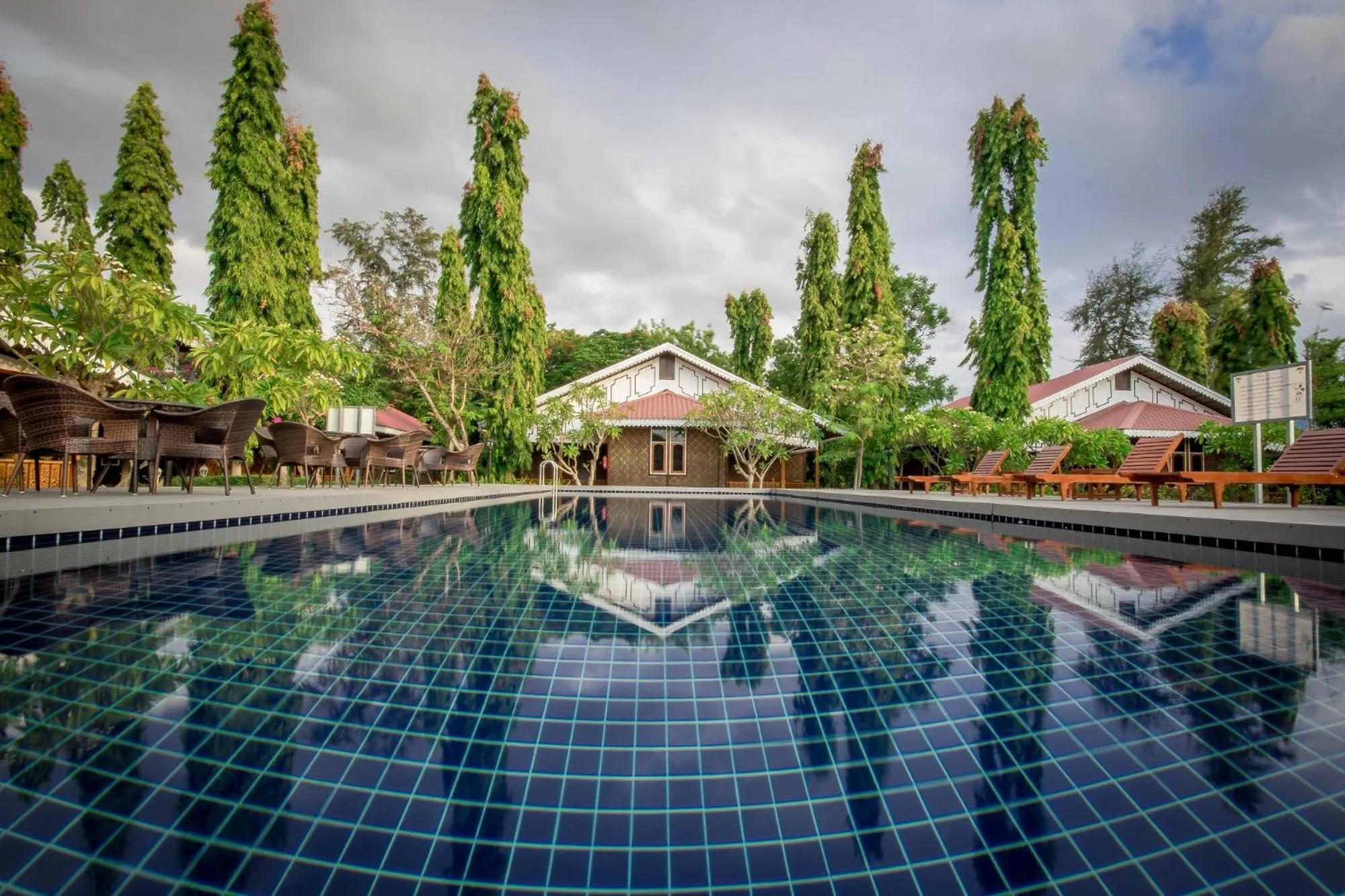 Swimming pool in Ruby True Hotel