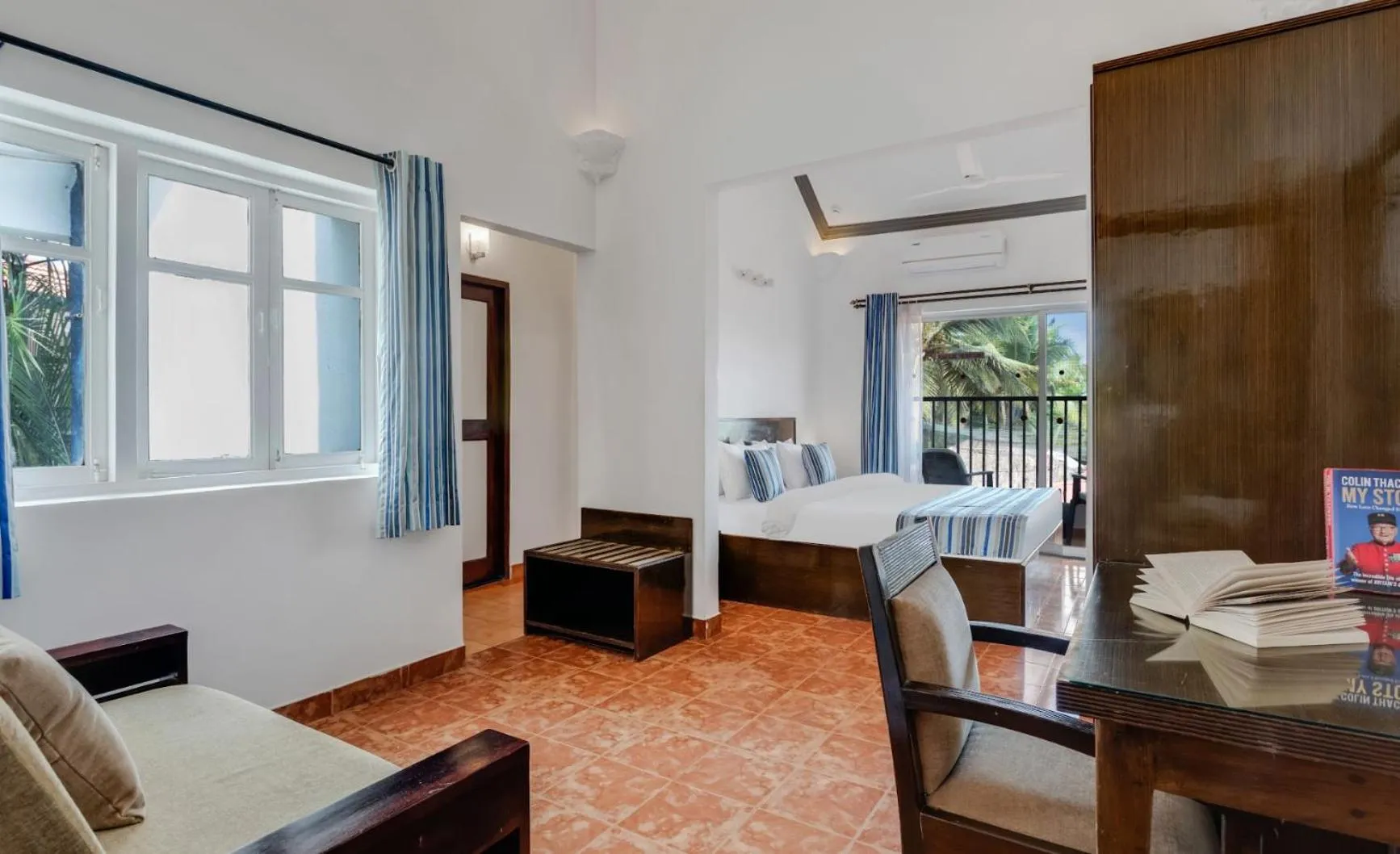 Bedroom in Santana Beach Resort