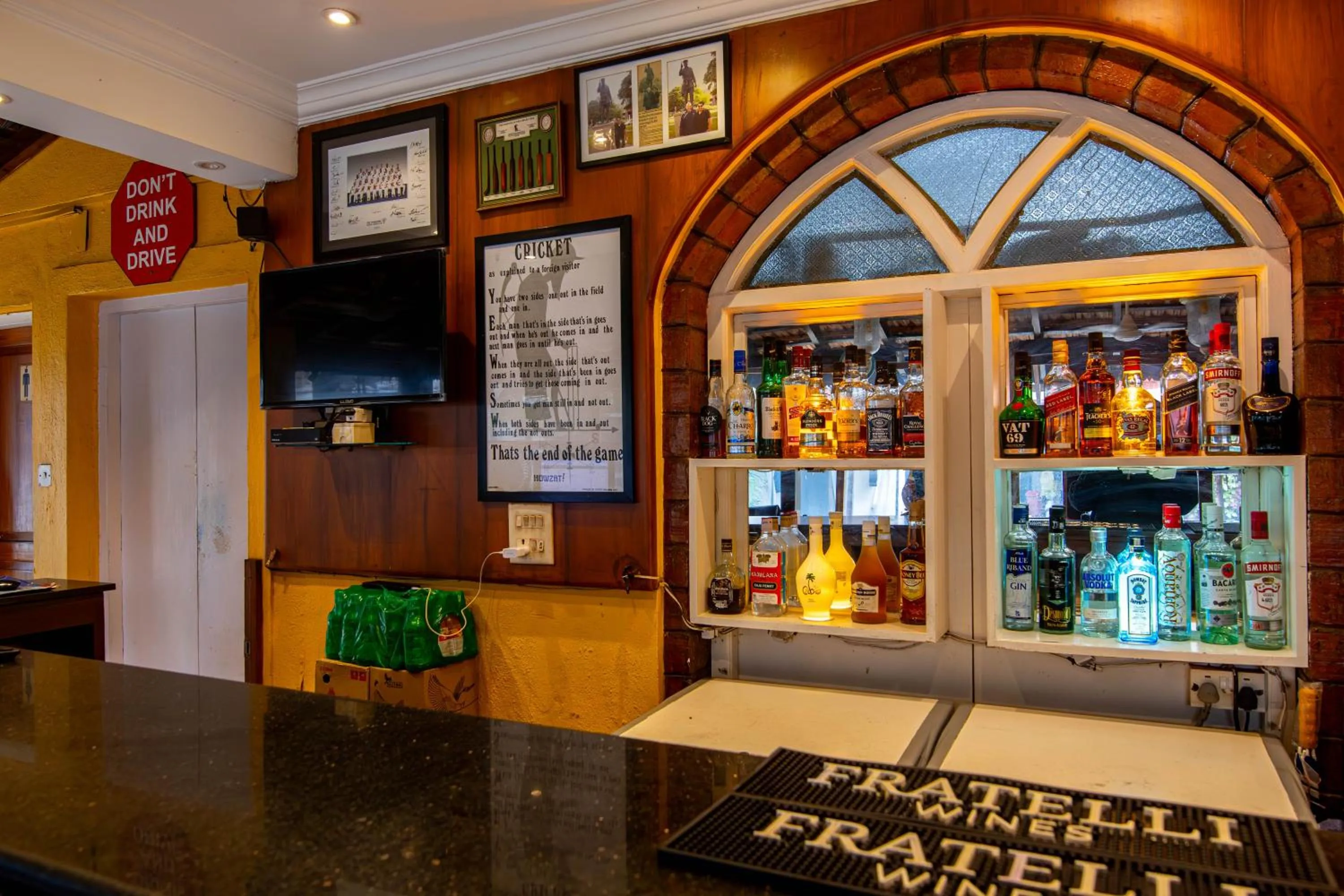 Lounge or bar in Santana Beach Resort