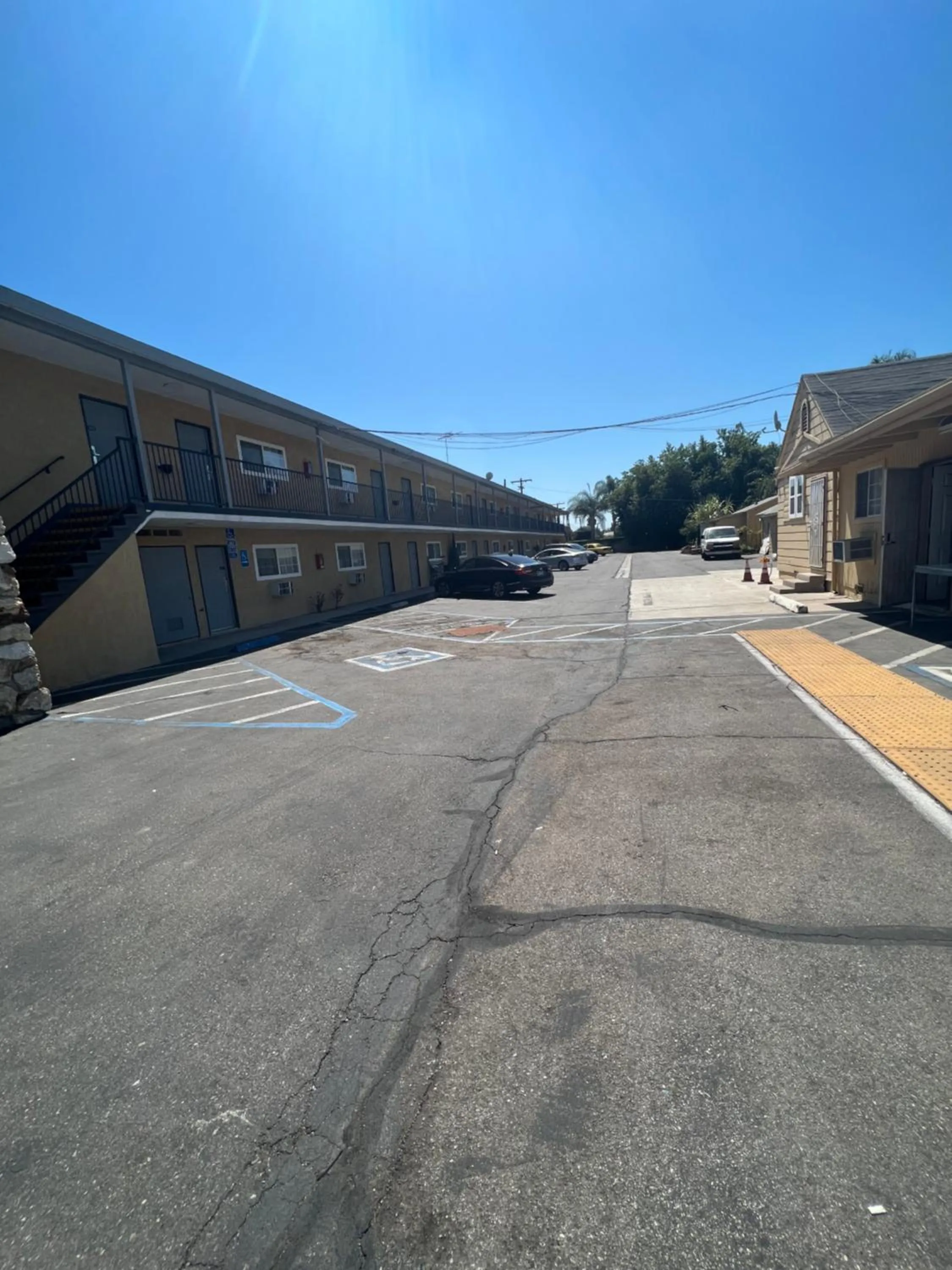 Property building in Keystone Motel