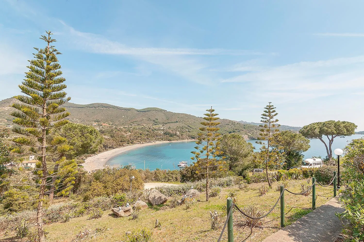 Garden view in Hotel Capo Di Stella