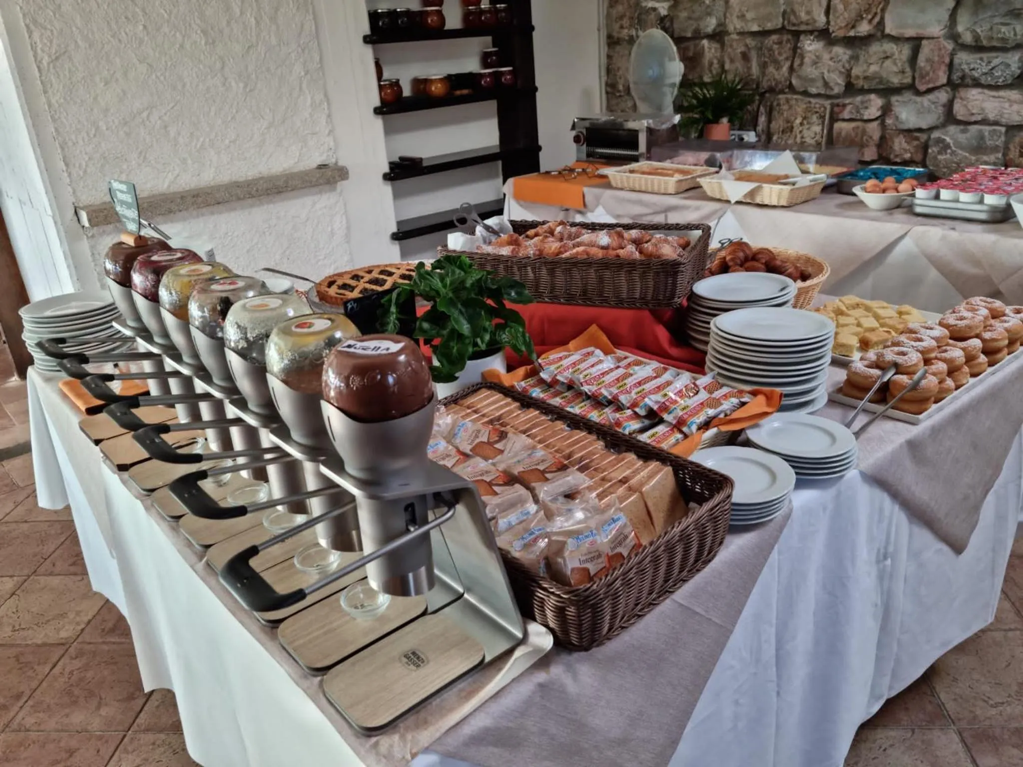 Breakfast in Hotel Capo Di Stella