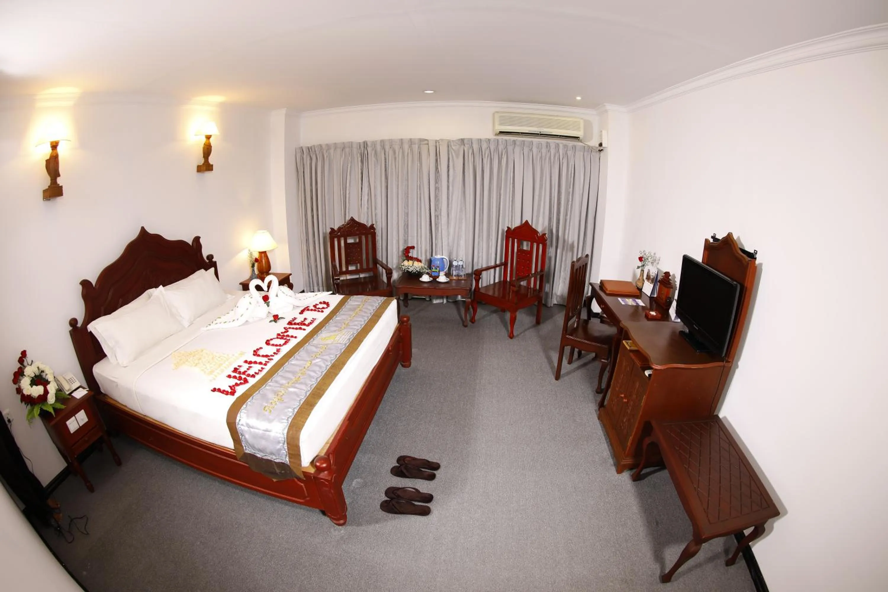 Bedroom in KMA NAYPYITAW Hotel