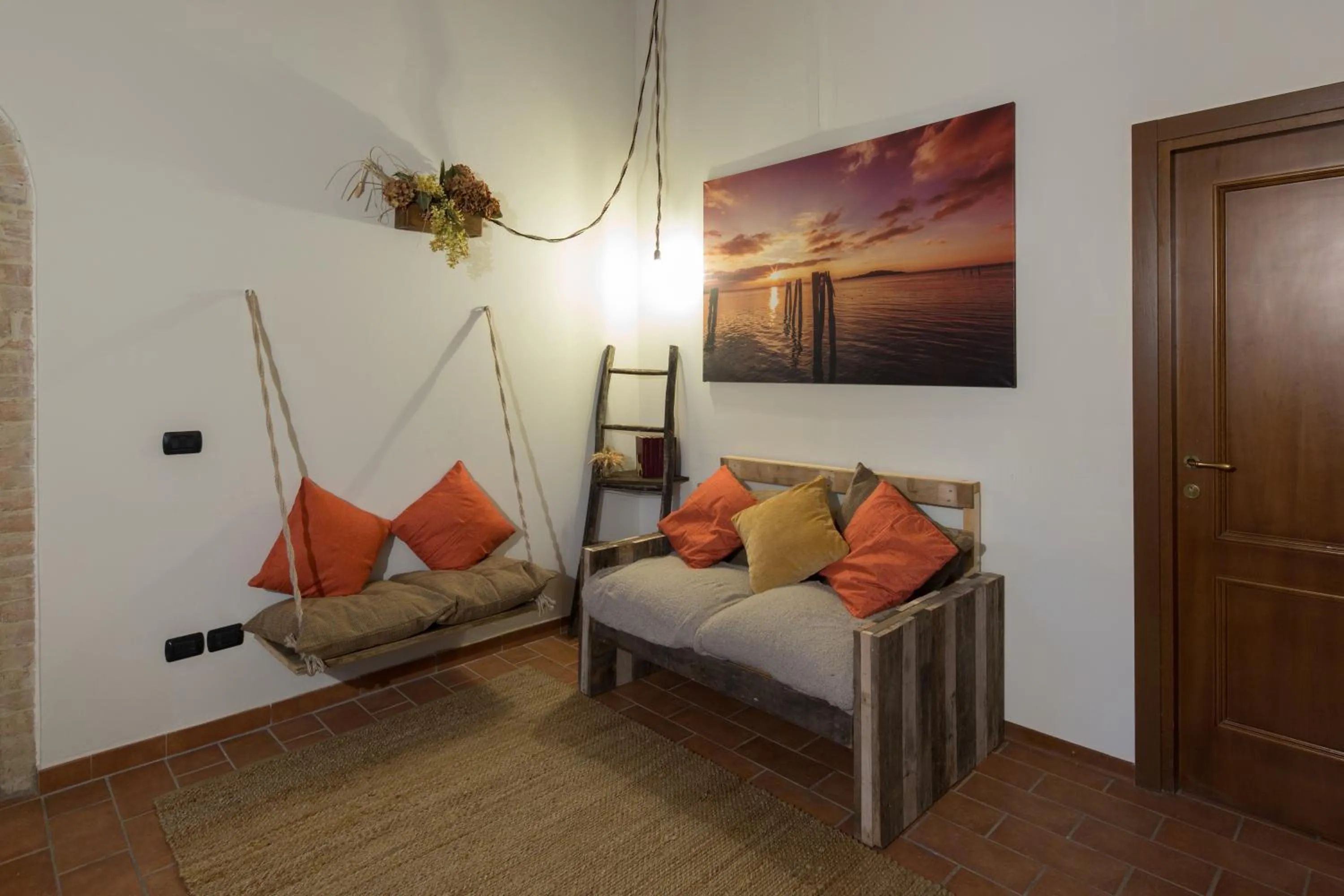 Communal lounge/ TV room in La Casa Di Campagna