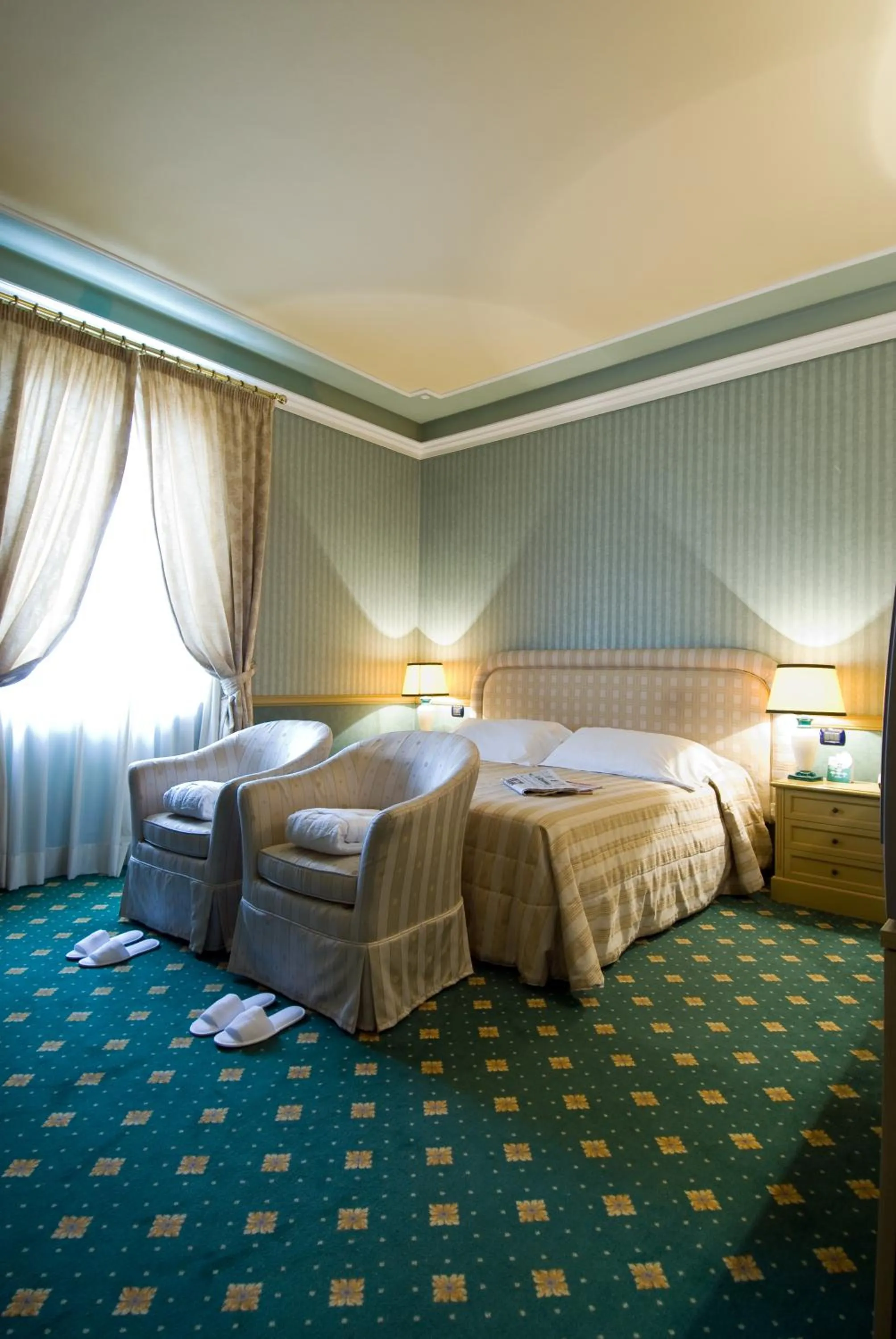 Bed in Grand Hotel Nizza Et Suisse