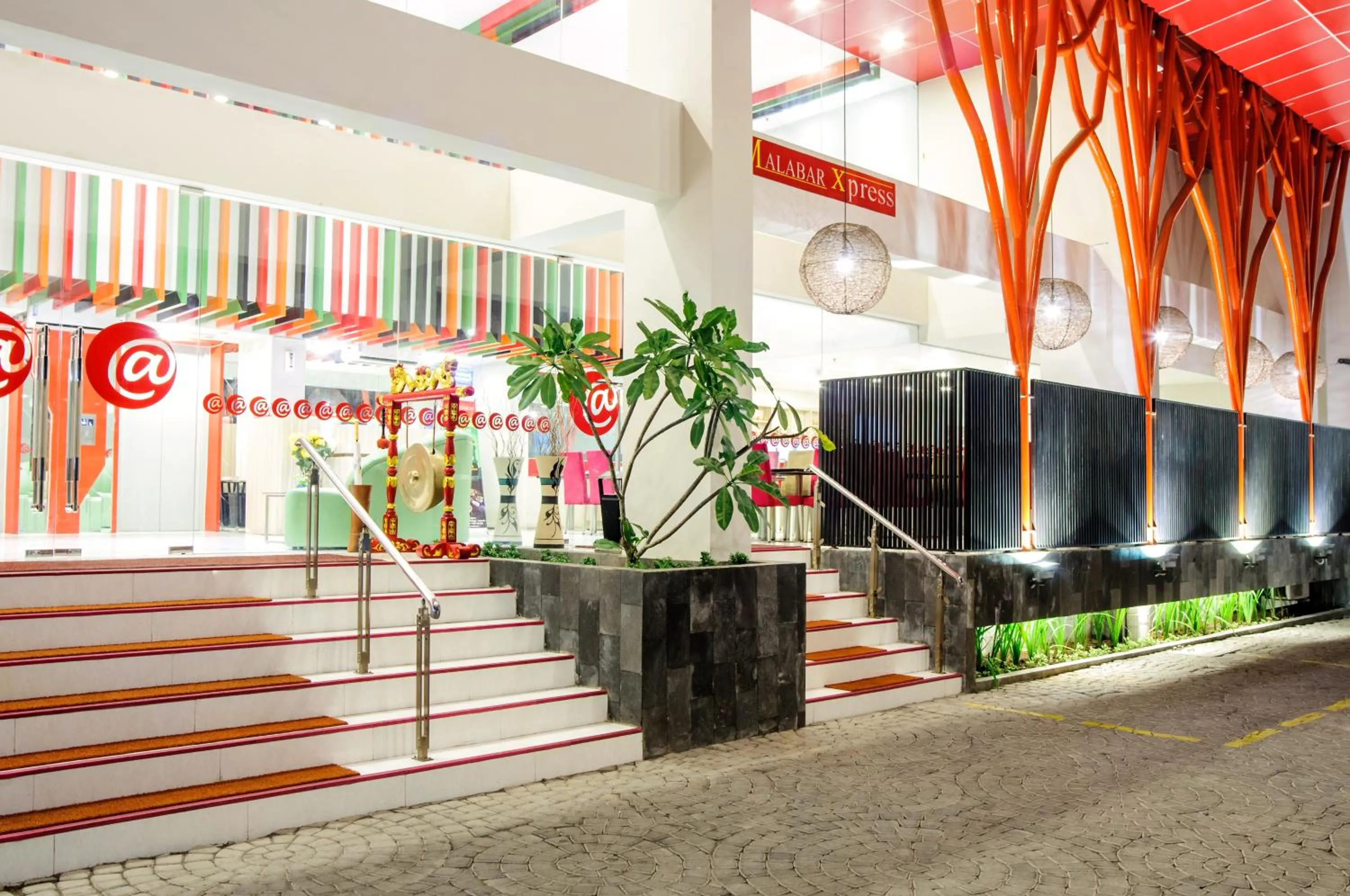 Balcony/Terrace in HOM Hotel Kudus by Horison Group