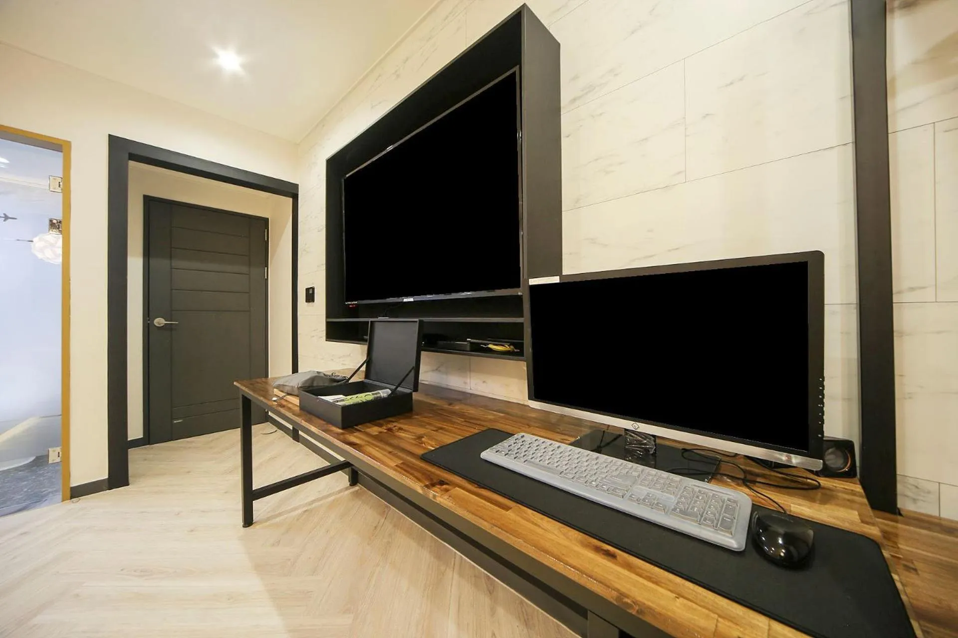 Masan First Class Hotel