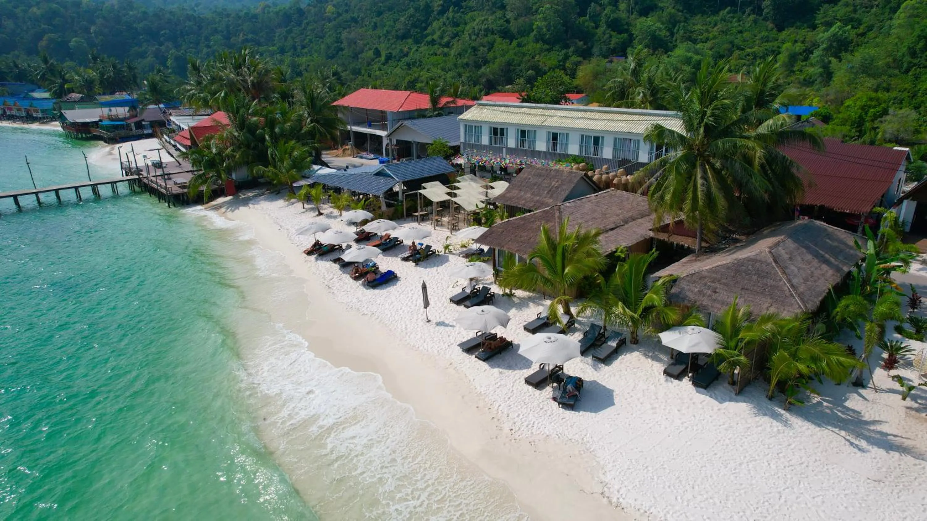 WHITE SAND ARK RESORT