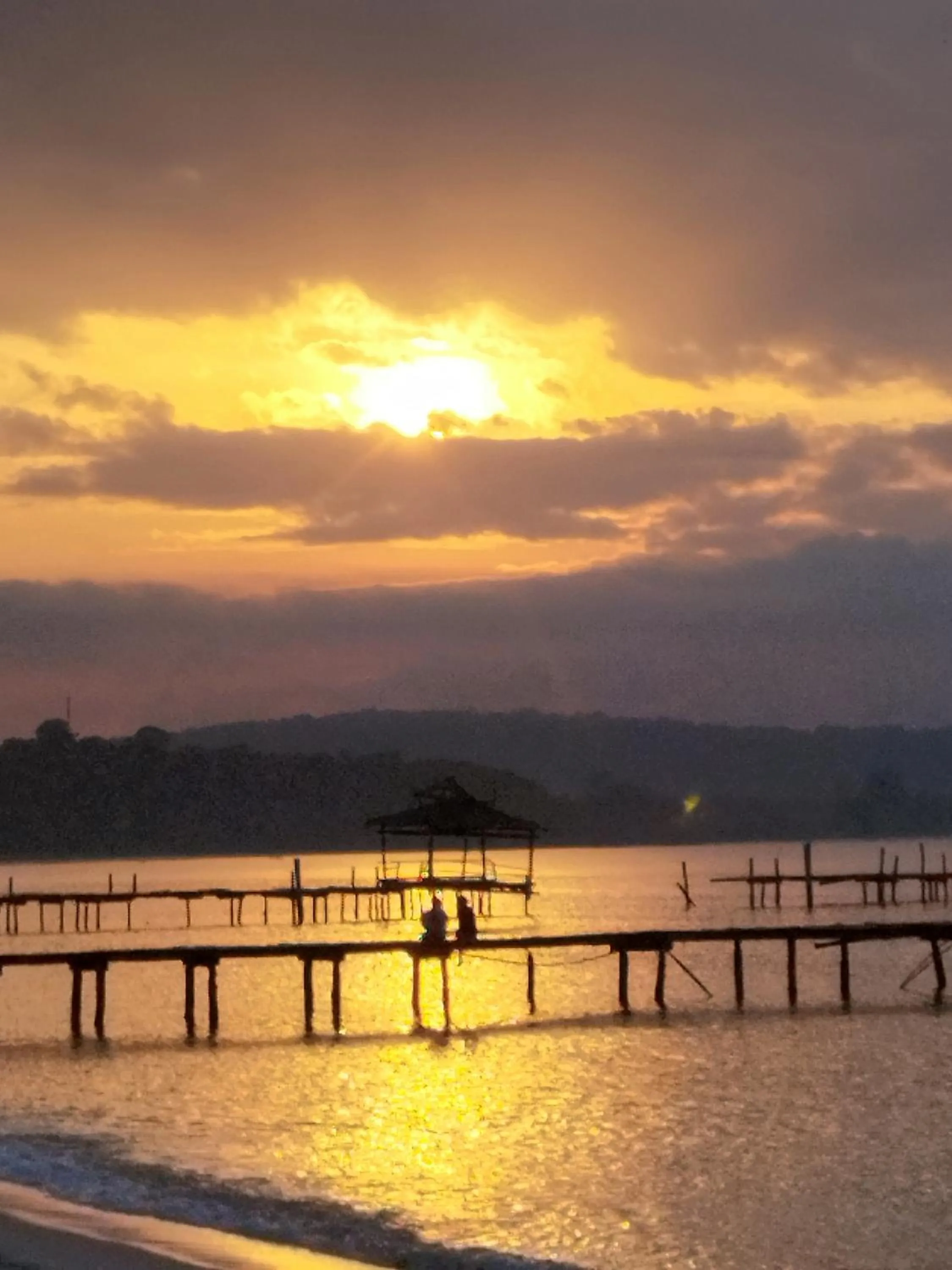 Beach in WHITE SAND ARK RESORT
