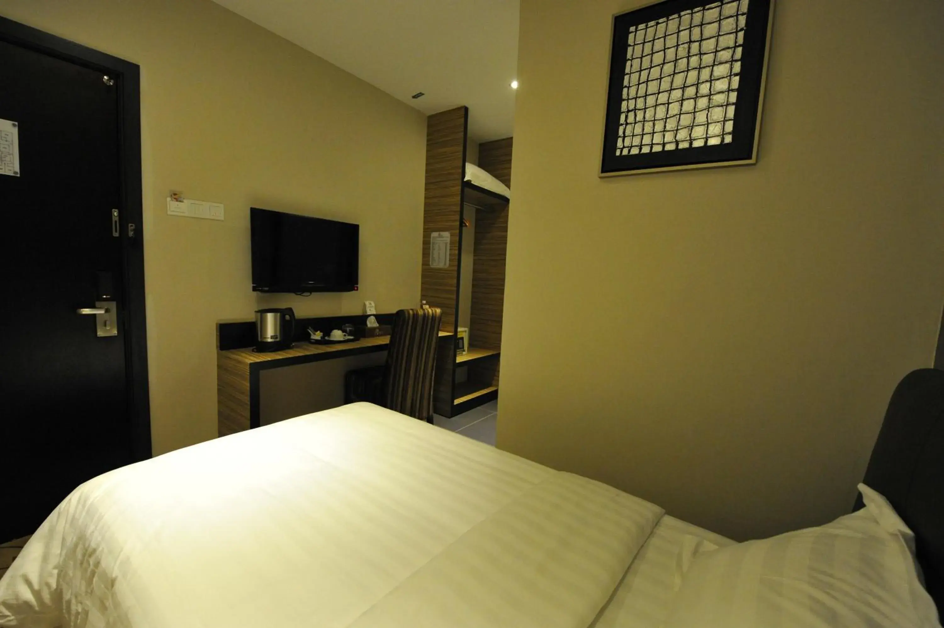 Standard Single Room without Window in Milano Hotel Standard Single Room without Window in Milano Hotel