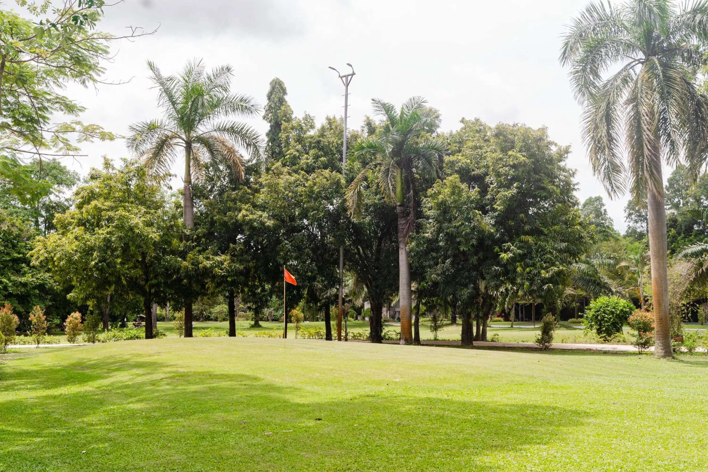 Golfcourse in Baan Suan Khun Ta and Golf Resort