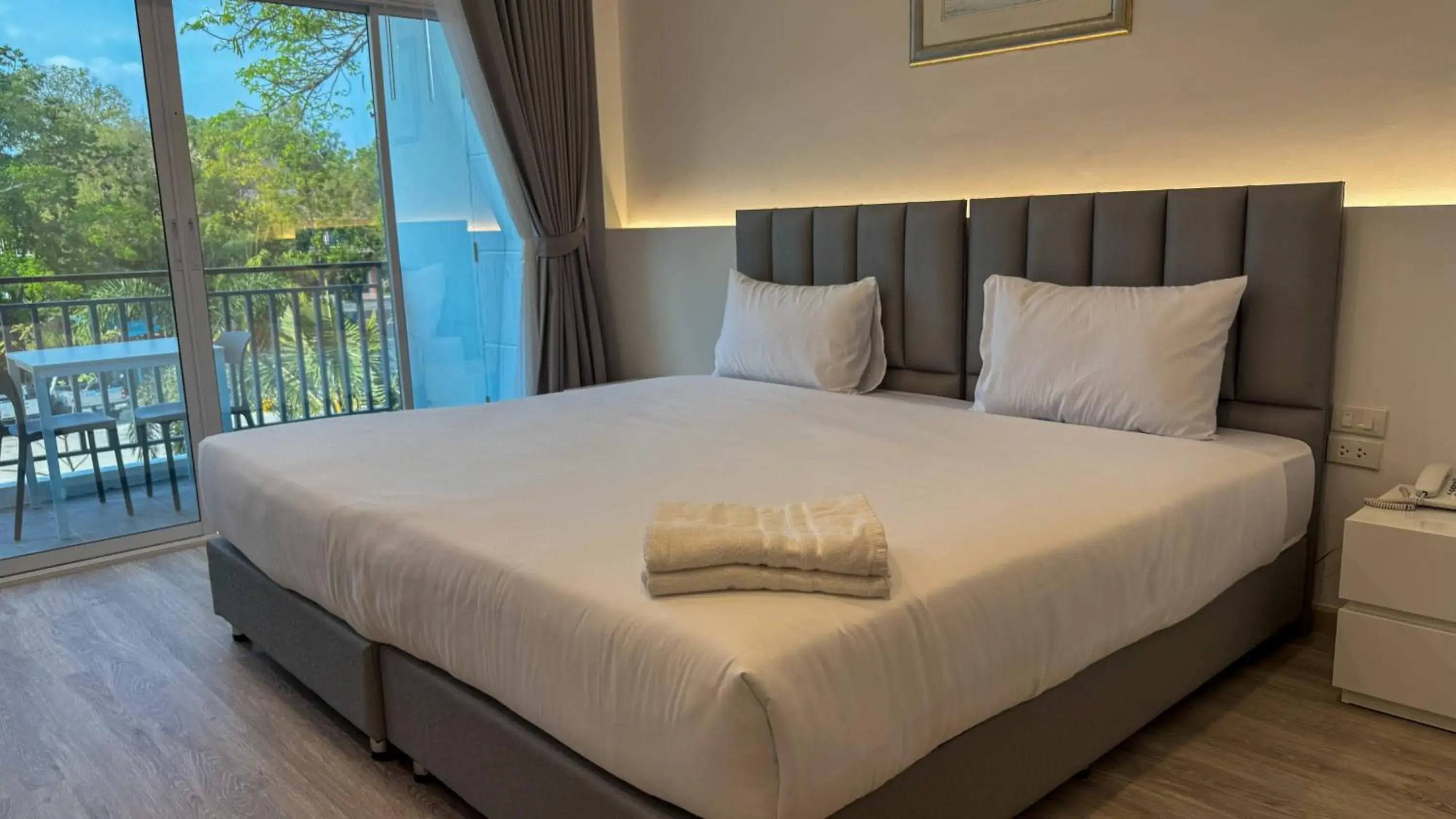 Double or Twin Room with Pool View in Baan Suan Khun Ta and Golf Resort Double or Twin Room with Pool View in Baan Suan Khun Ta and Golf Resort