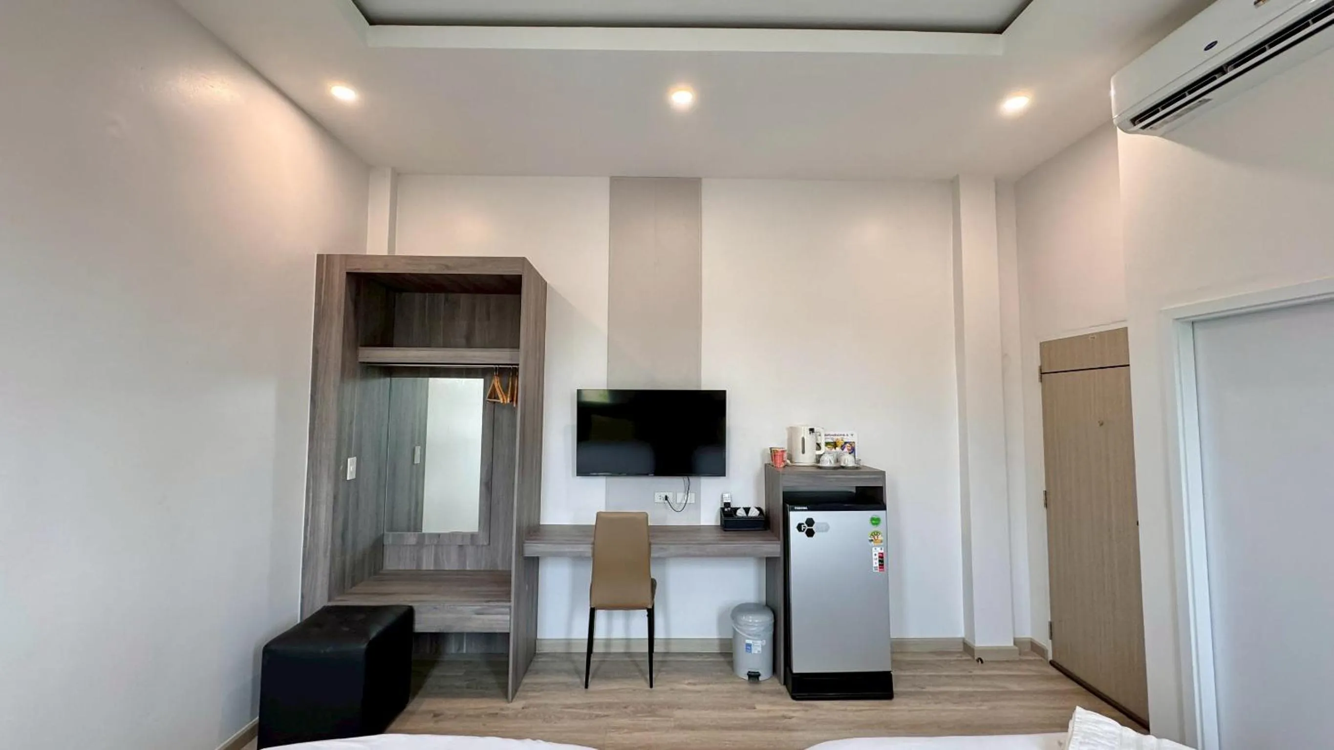 TV and multimedia in Baan Suan Khun Ta and Golf Resort