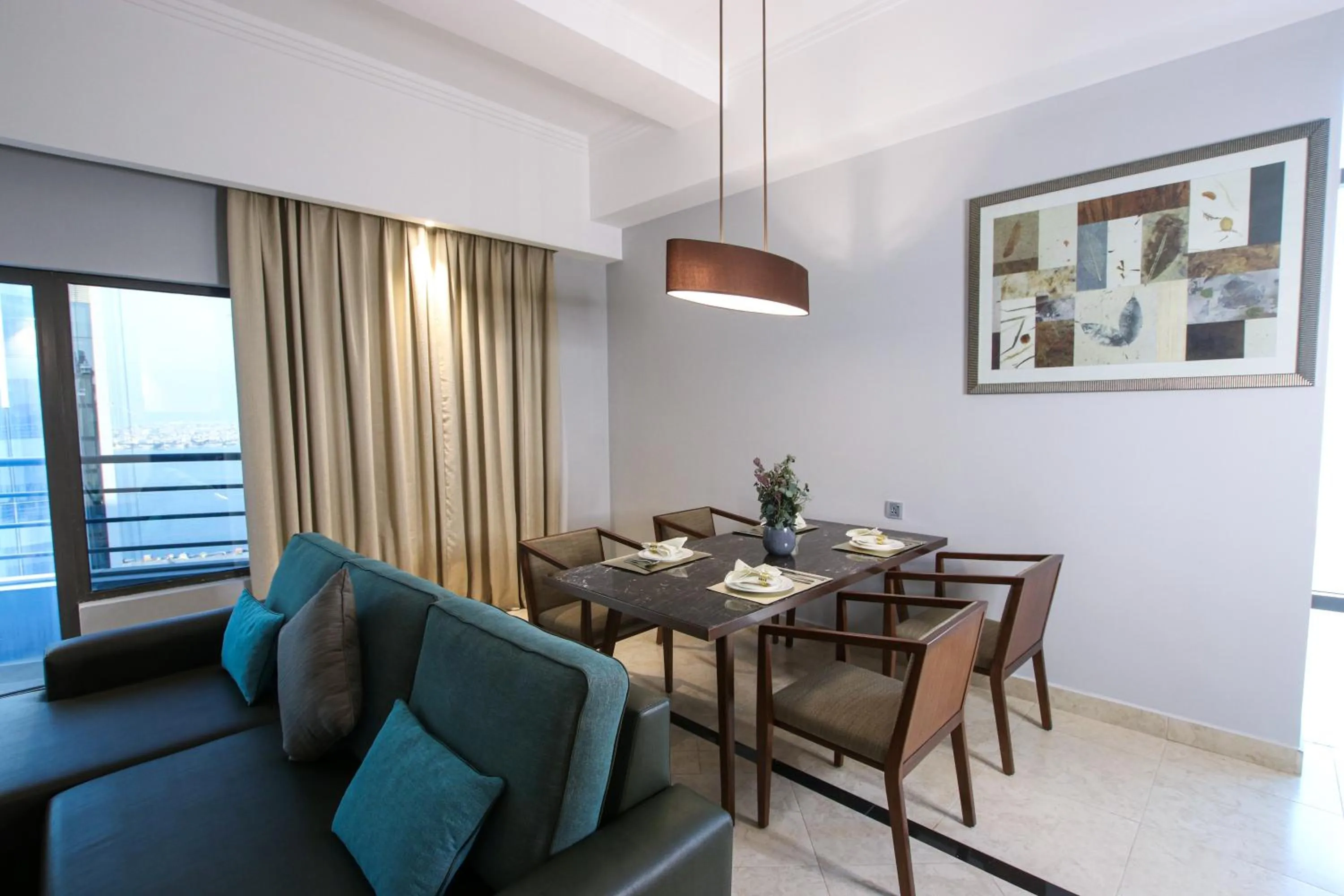 Dining area in The Seven Hotel