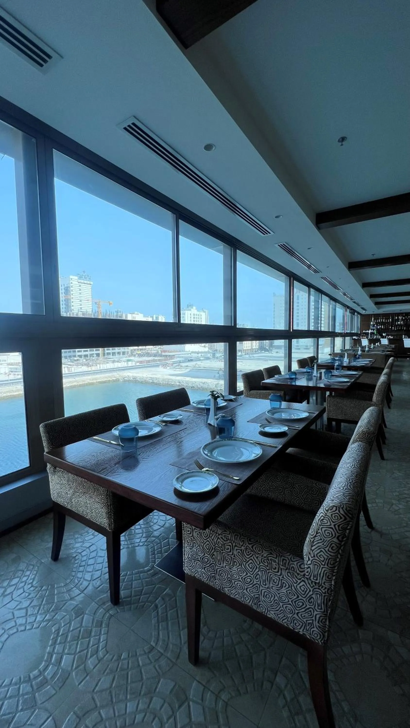 Restaurant/places to eat in The Seven Hotel