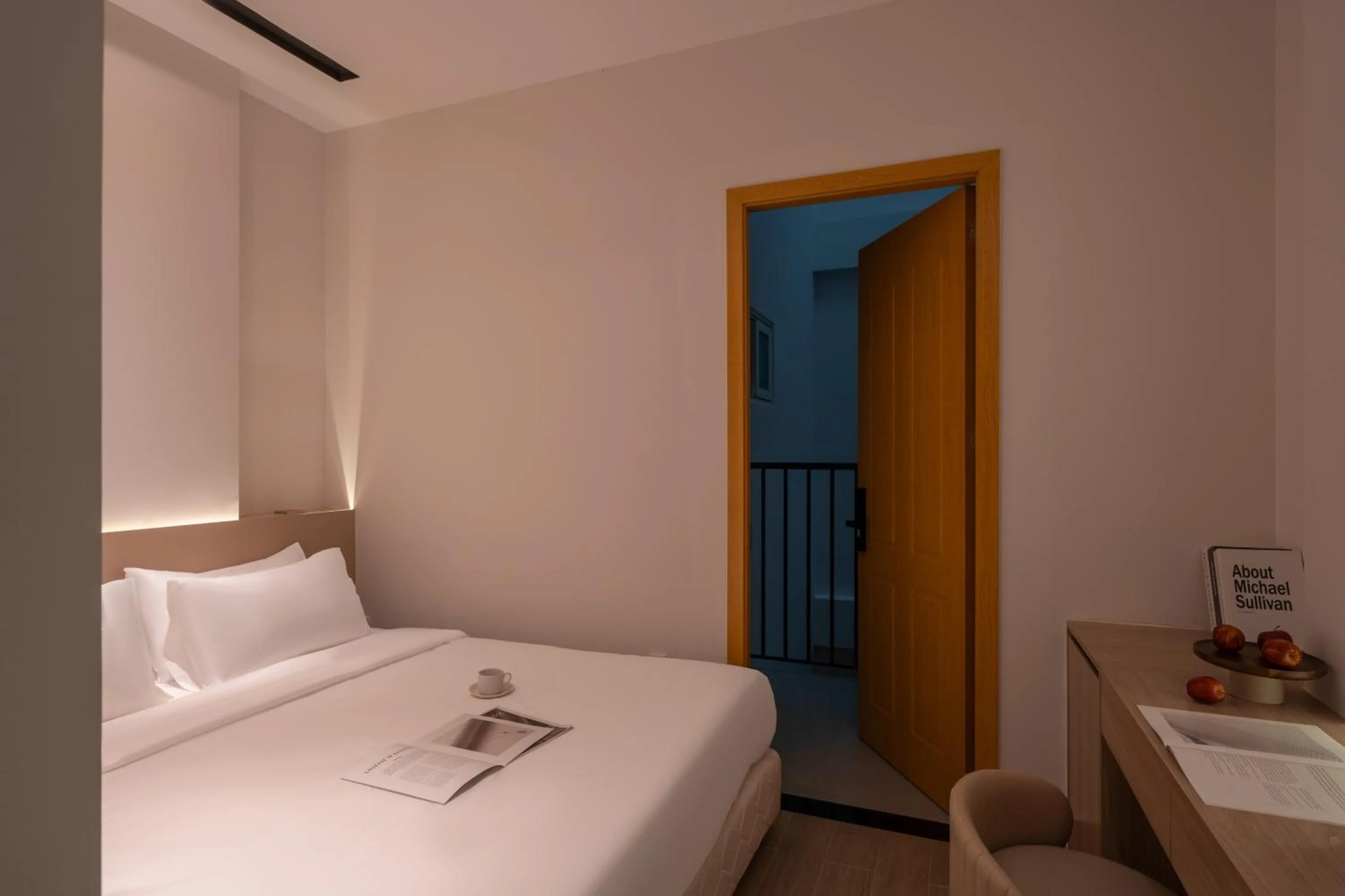 Bed in The Cozy Inn Hotel Ho Chi Minh