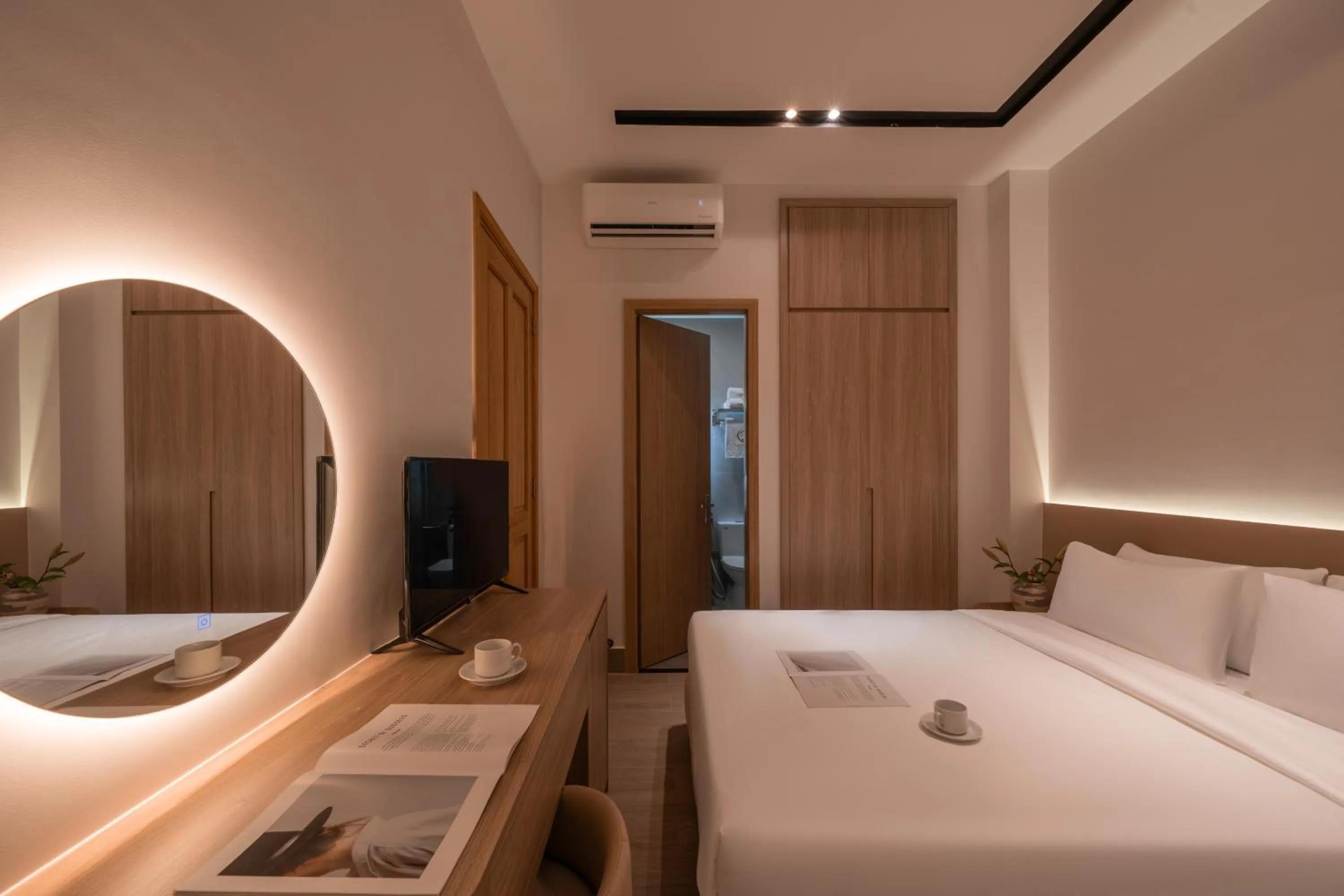 Bed in The Cozy Inn Hotel Ho Chi Minh