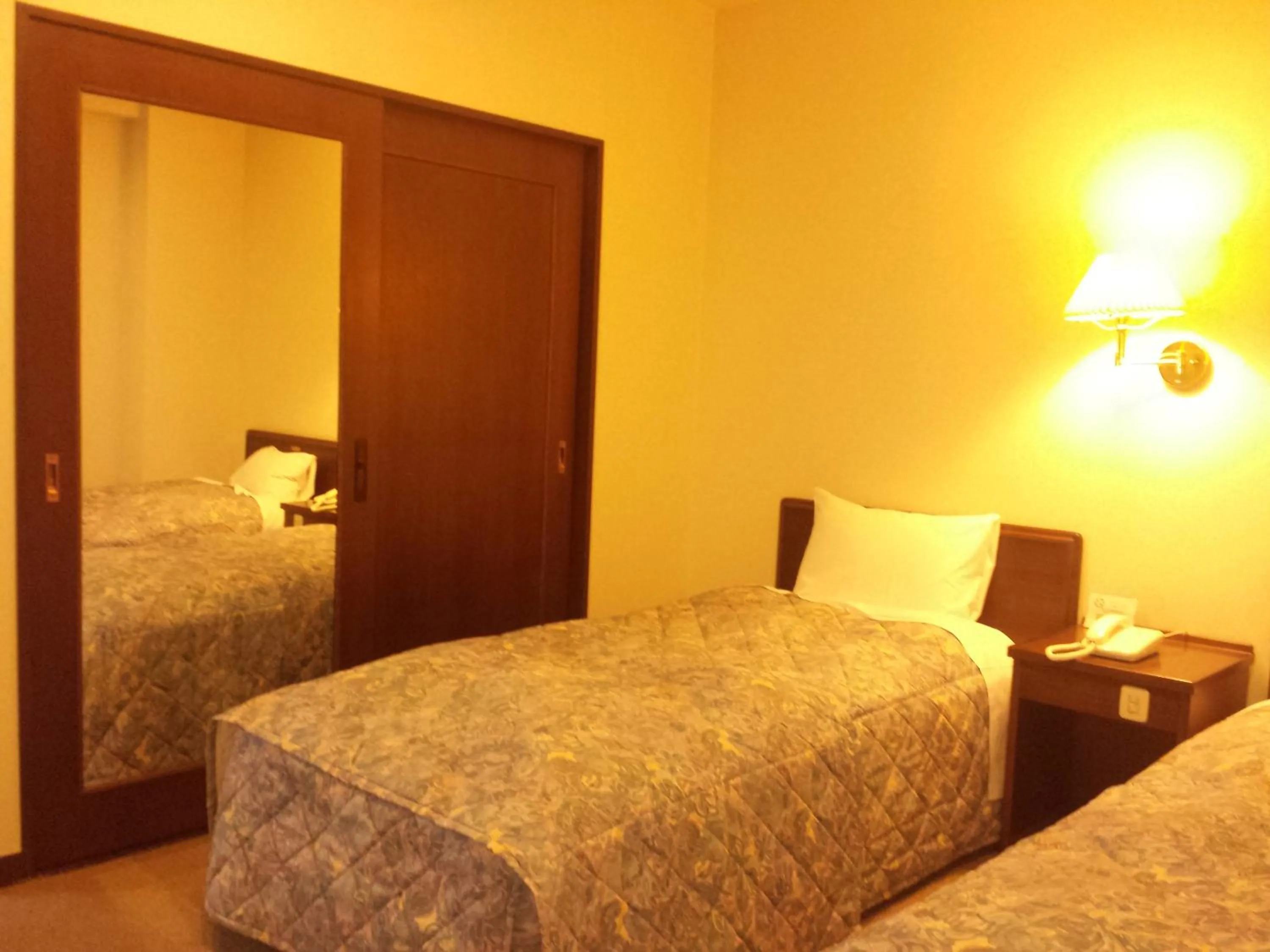 Bed in Mount View Hotel