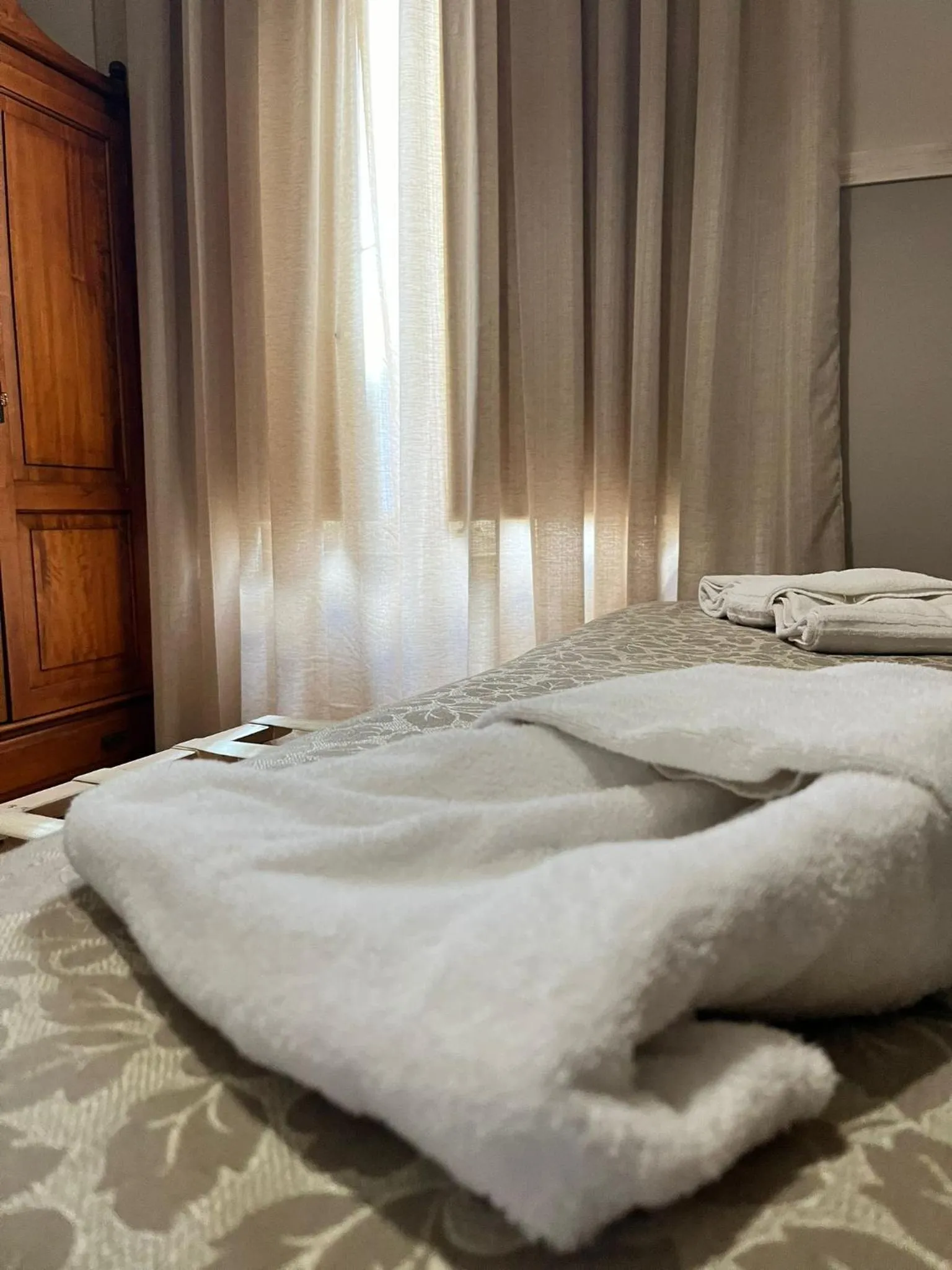 Bed in La Collegiata Guest House