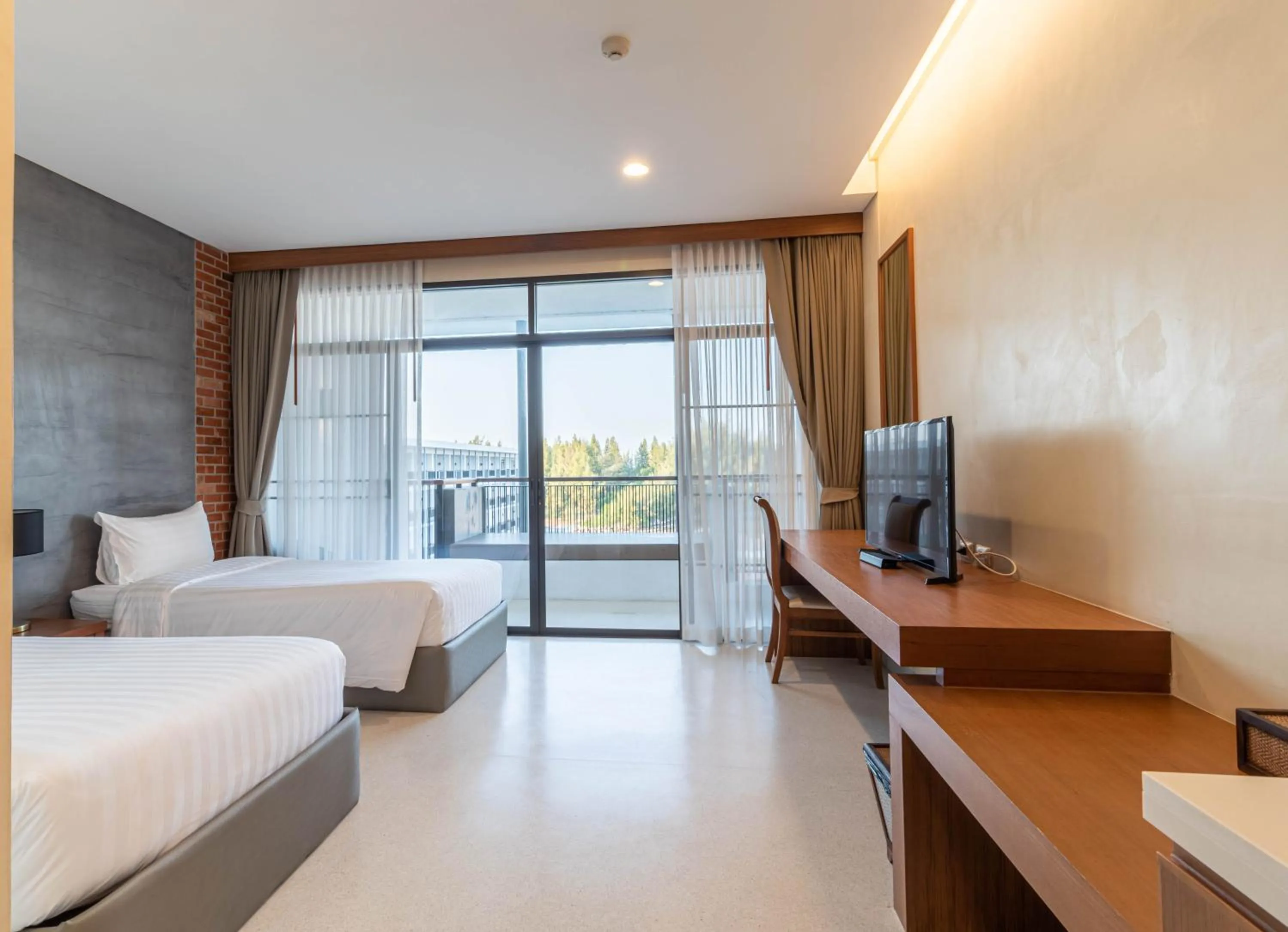 TV and multimedia in Sea Sand Sun Hua Hin by JC Kevin Hotel & Resort