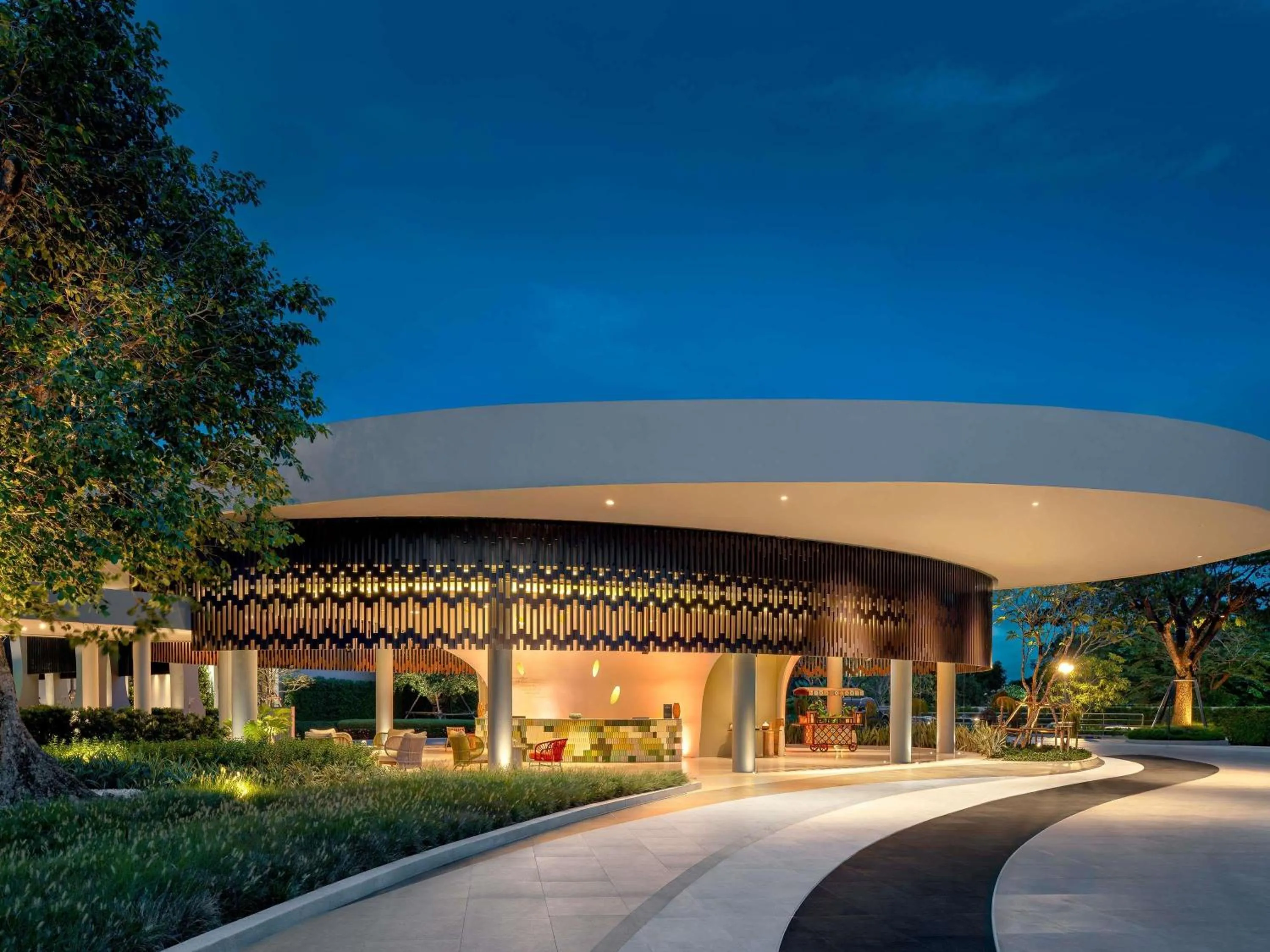 Property building in Mercure Rayong Lomtalay Villas & Resort