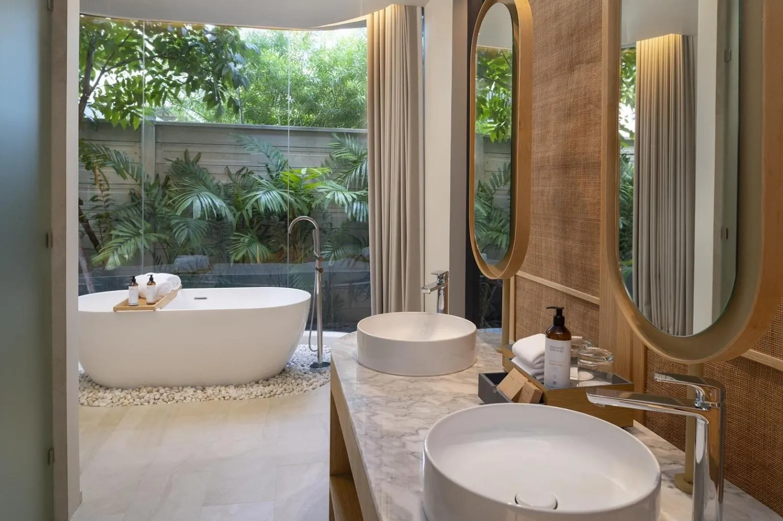 Bathroom in Mercure Rayong Lomtalay Villas & Resort
