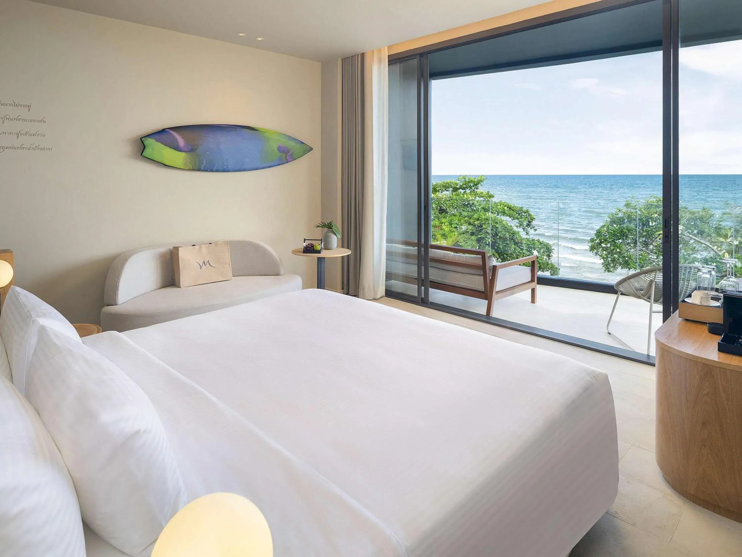 Executive Suite Ocean View Plunge Pool with 1 double bed - Ocean Wing in Mercure Rayong Lomtalay Villas & Resort Executive Suite Ocean View Plunge Pool with 1 double bed - Ocean Wing in Mercure Rayong Lomtalay Villas & Resort