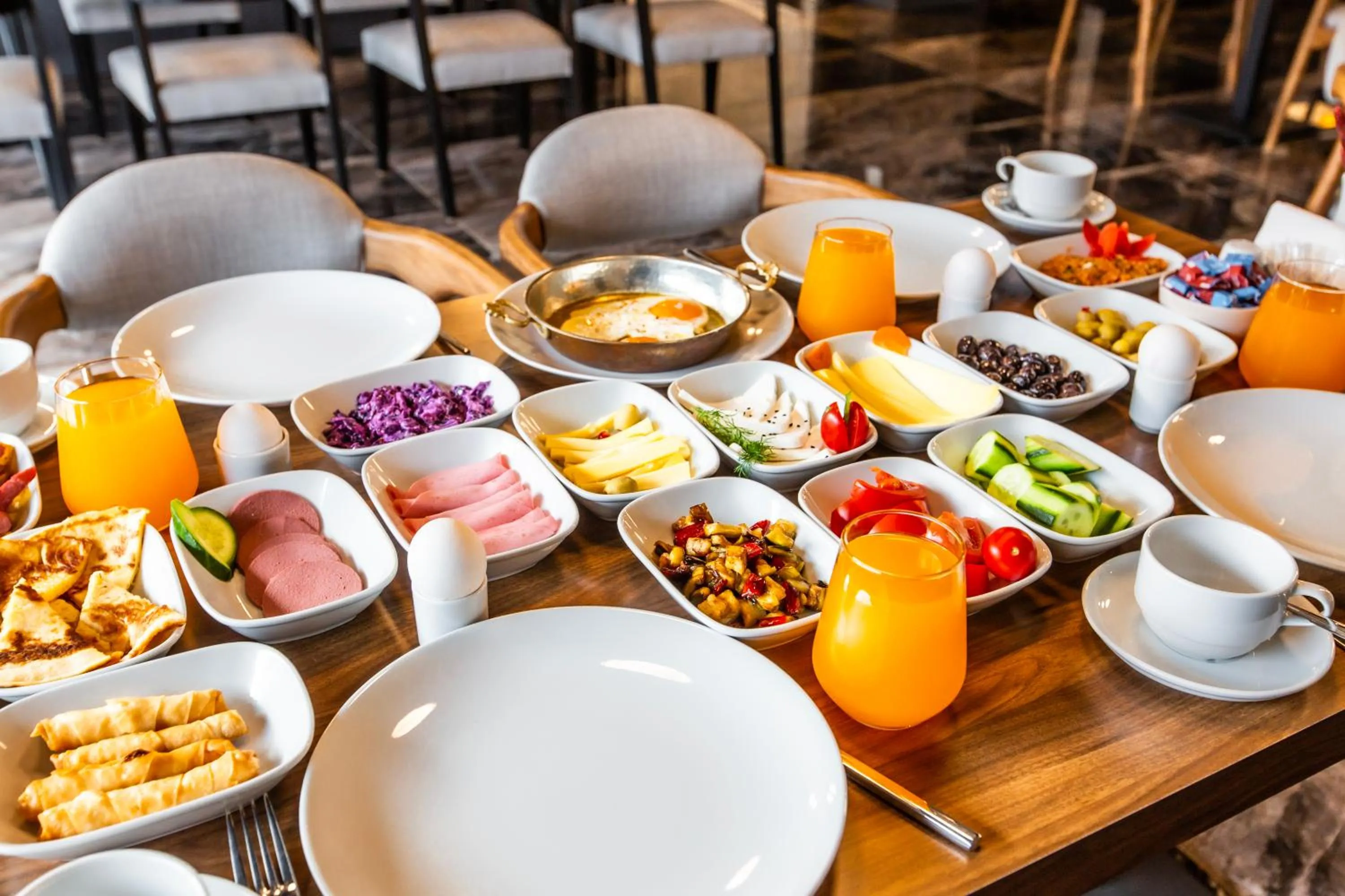 Food in NEHİR OTEL