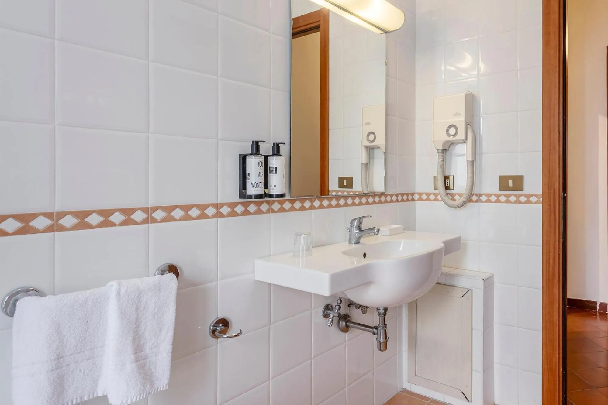 Bathroom in Crisol Europa