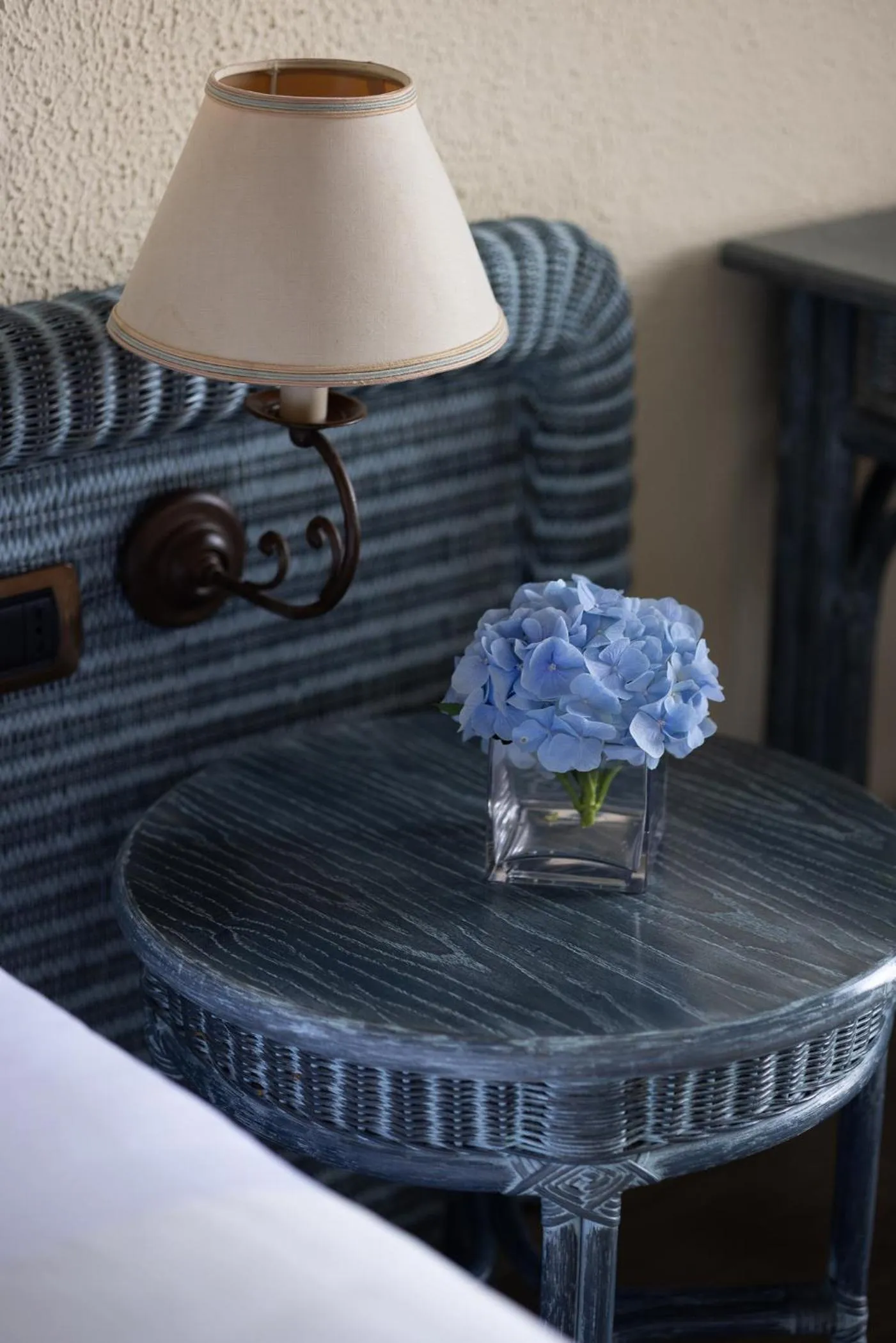 furniture in UNA Hotels Capotaormina