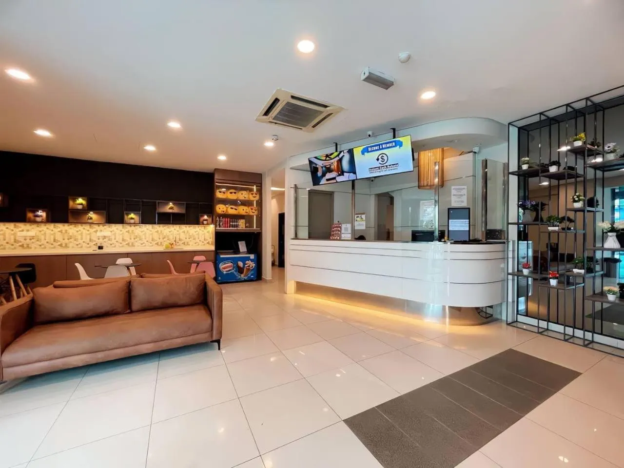 Lobby or reception in Smile Hotel Balakong Kajang