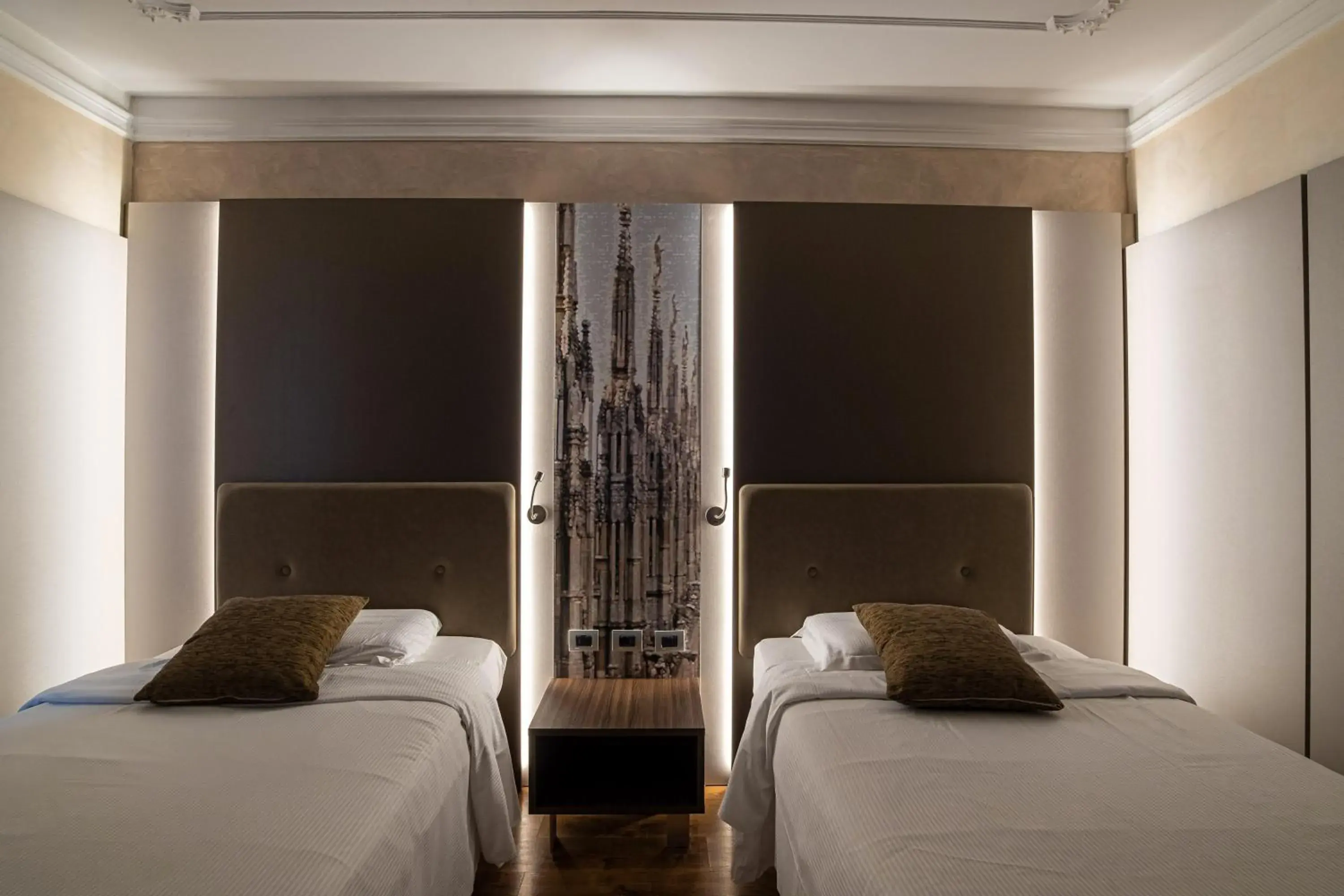 Twin Room in Hotel Mythos Twin Room in Hotel Mythos