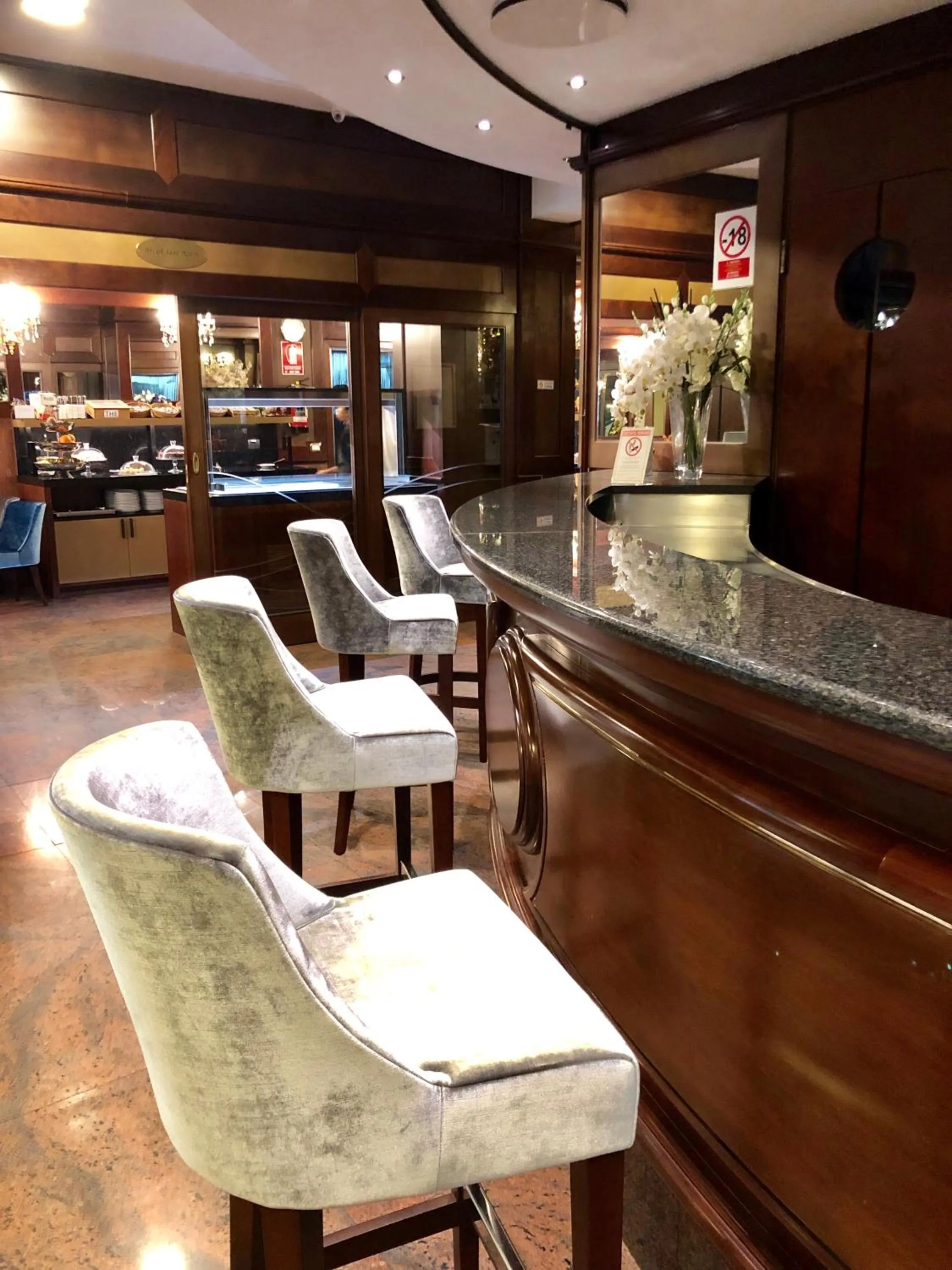 Lounge or bar in Hotel Mythos